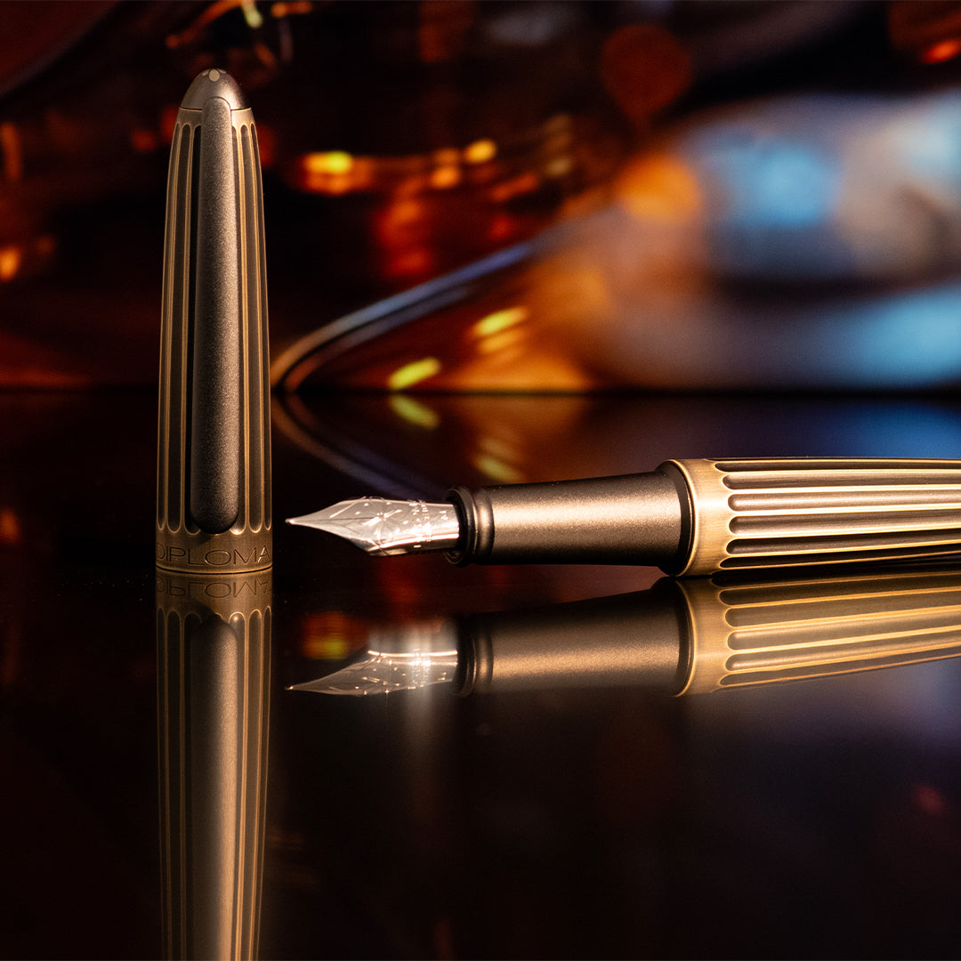Diplomat Aero Oxyd Brass Fountain Pen with 14ct Gold Nib - Premium Writing Instrument for Professionals & Collectors - Perfect for Office, Gifts & Calligraphy