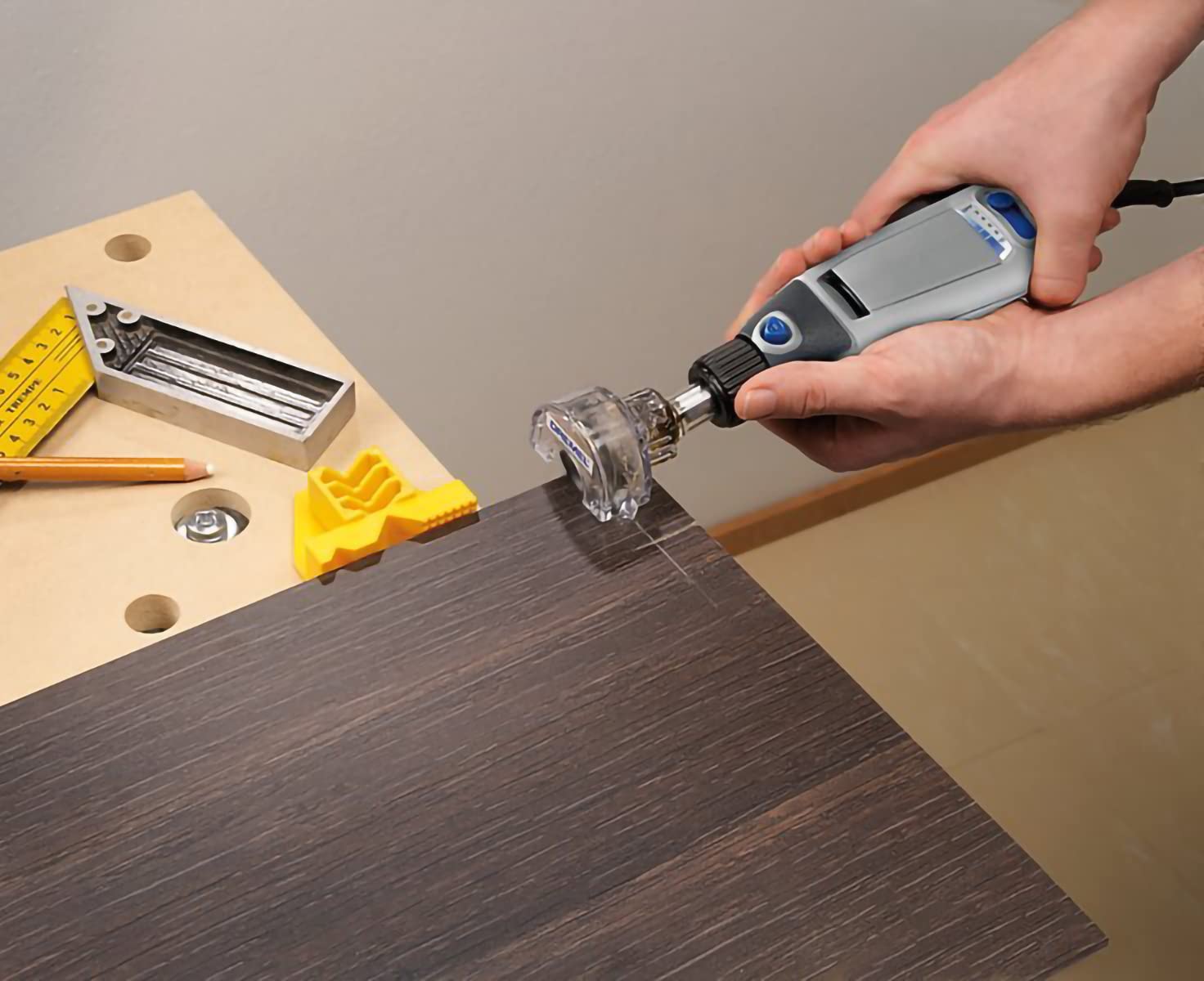 Dremel 670 Mini Saw Rotary Tool Attachment - Compact Precision Cutting for DIY, Woodworking & Crafts | Perfect for Home Projects & Hobbyists