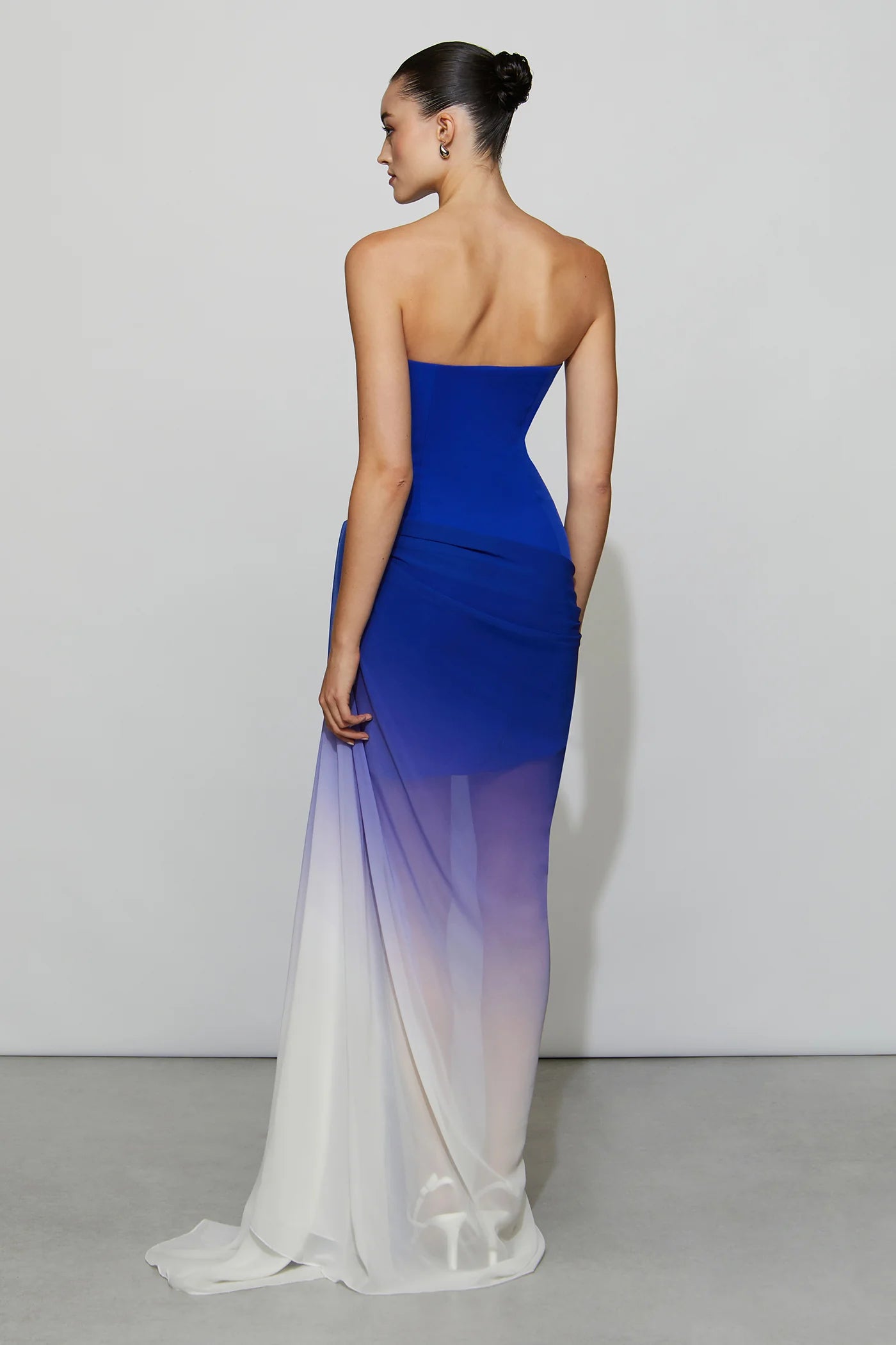 Elegant Et Ochs Aurora Gown - Long Sleeve Formal Evening Dress for Women | Perfect for Weddings, Galas & Special Occasions