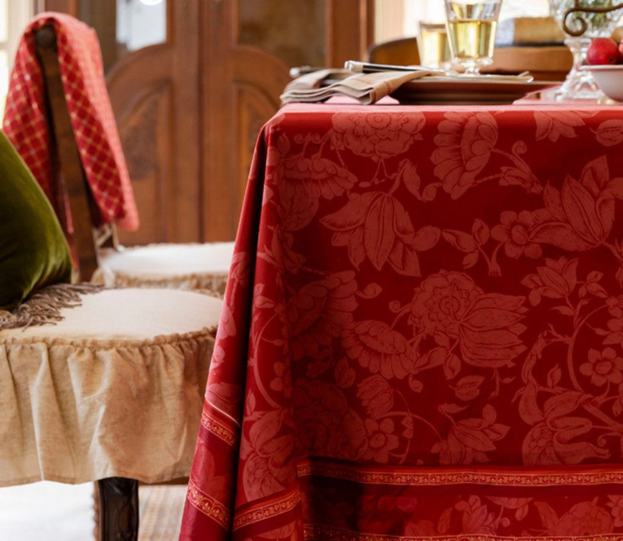 Christmas Tablecloth & Wedding Tablecloth - Red Floral Pattern Rectangular & Square Table Linens for Dining Room & Home Decor | Perfect for Holiday Parties, Family Gatherings & Special Events