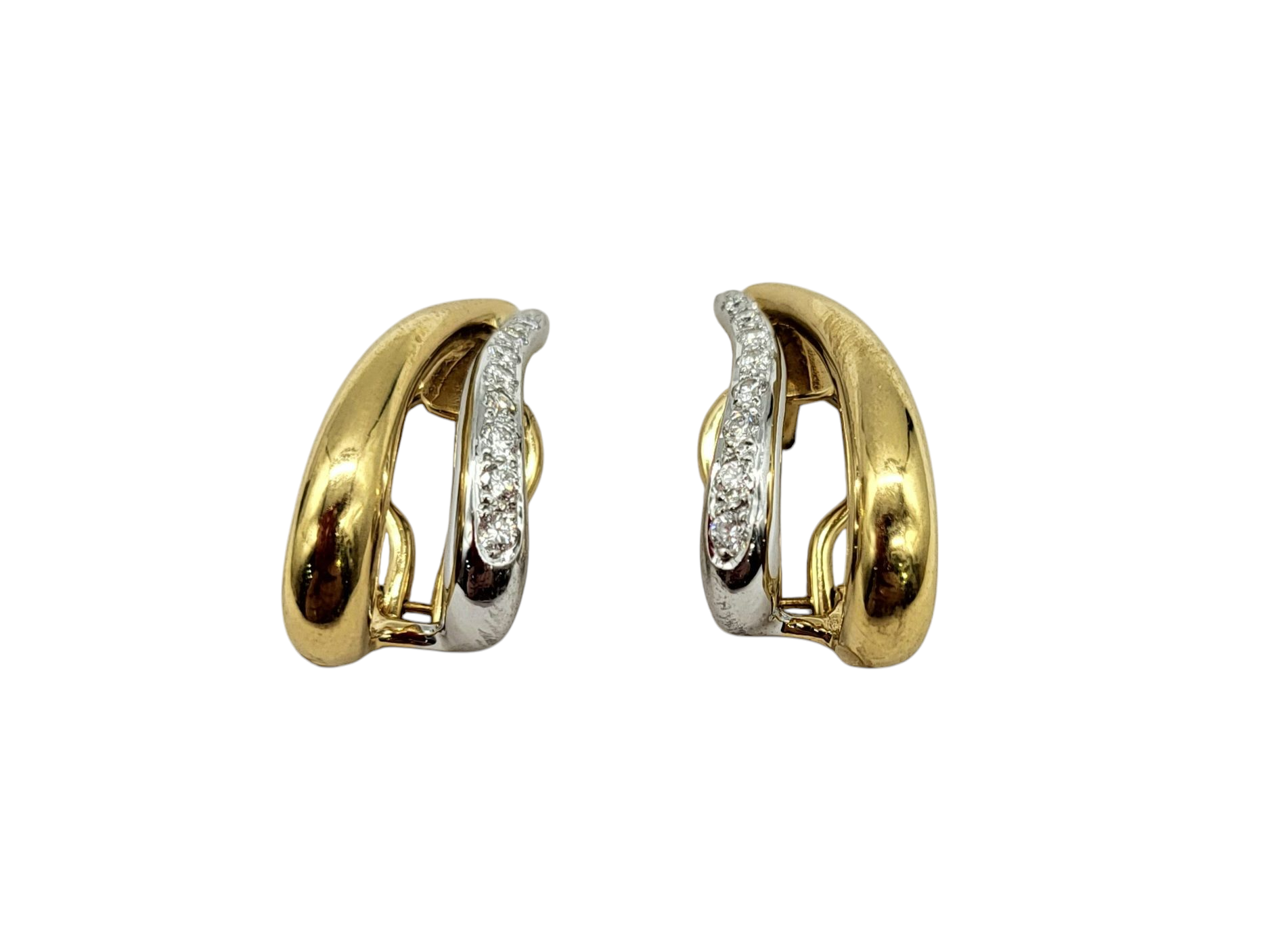 18K Gold Diamond Stud Earrings for Women - Elegant & Timeless Jewelry for Weddings, Parties & Special Occasions