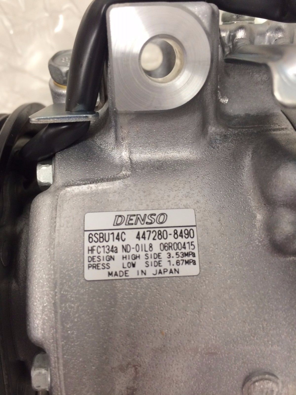 Genuine Holden Commodore VF V6 Air Conditioning Compressor Part #92276906 - Perfect for AC Repair & Cooling System Maintenance