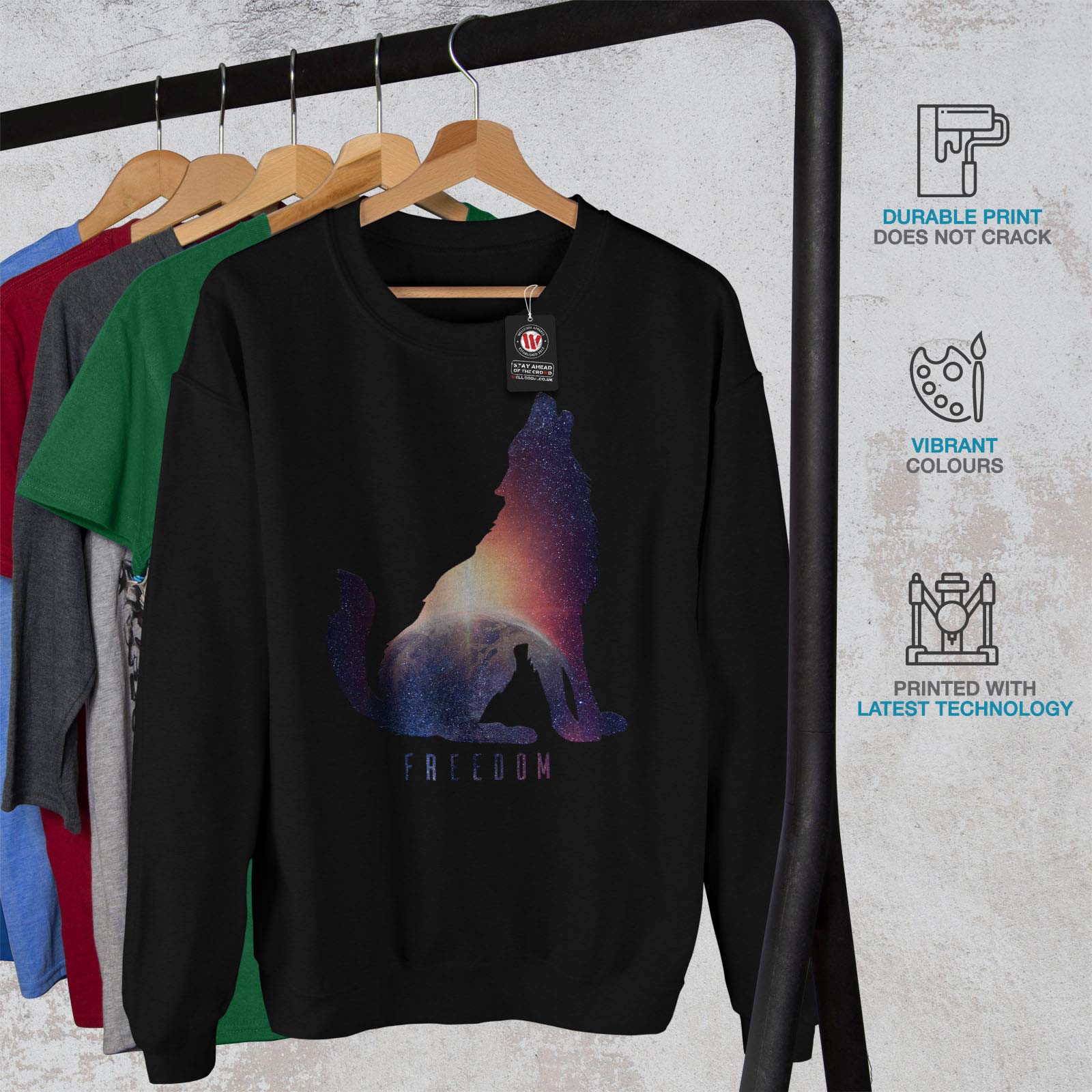 Wellcoda Men's Wolf Freedom Graphic Sweatshirt - Space Sky Print Casual Pullover Jumper for Outdoor Activities & Streetwear Fashion