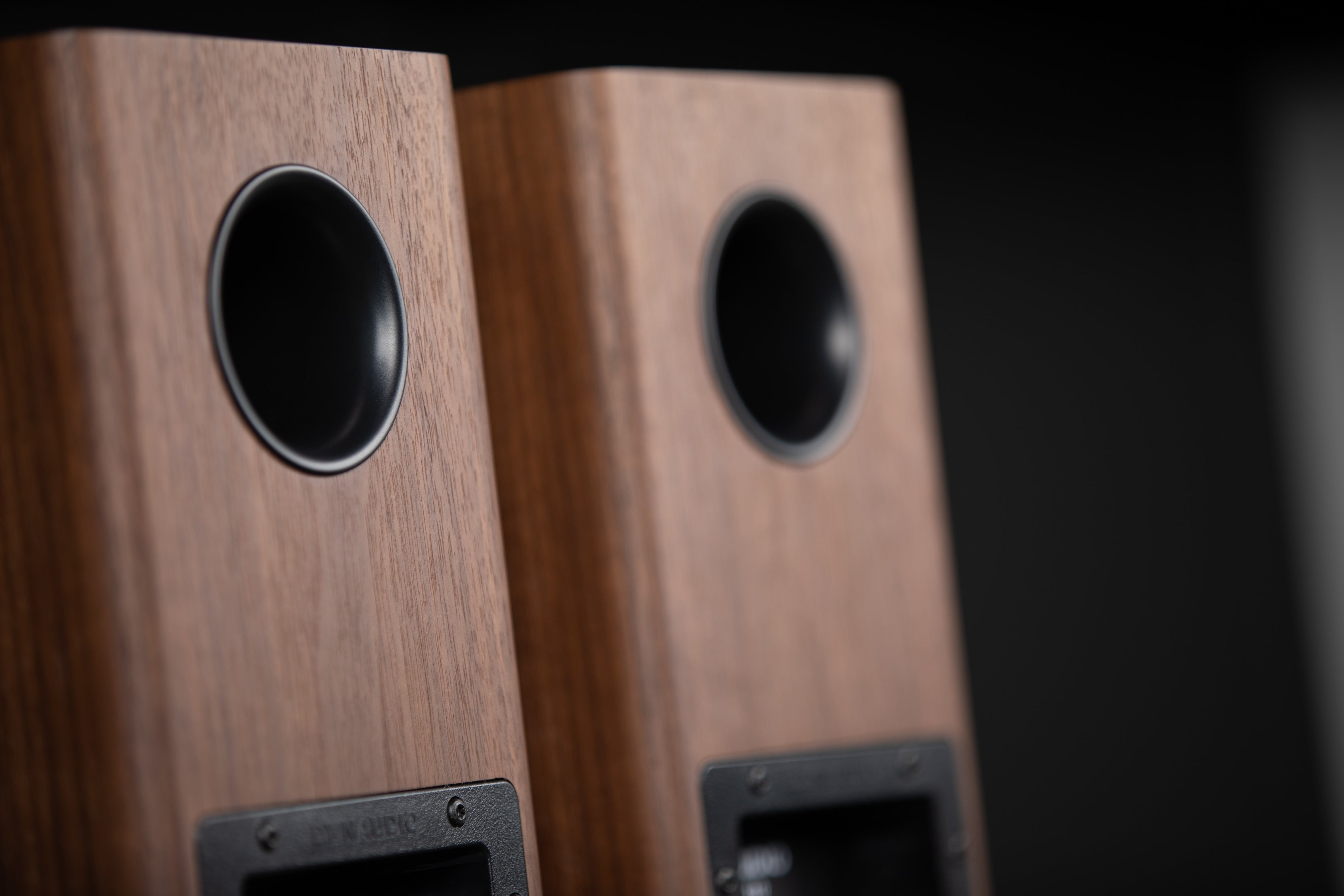 Dynaudio Evoke Passive Bookshelf Speakers - High-End Audiophile Sound for Home Theater & Music Listening | Perfect for Living Room, Studio & Hi-Fi Systems