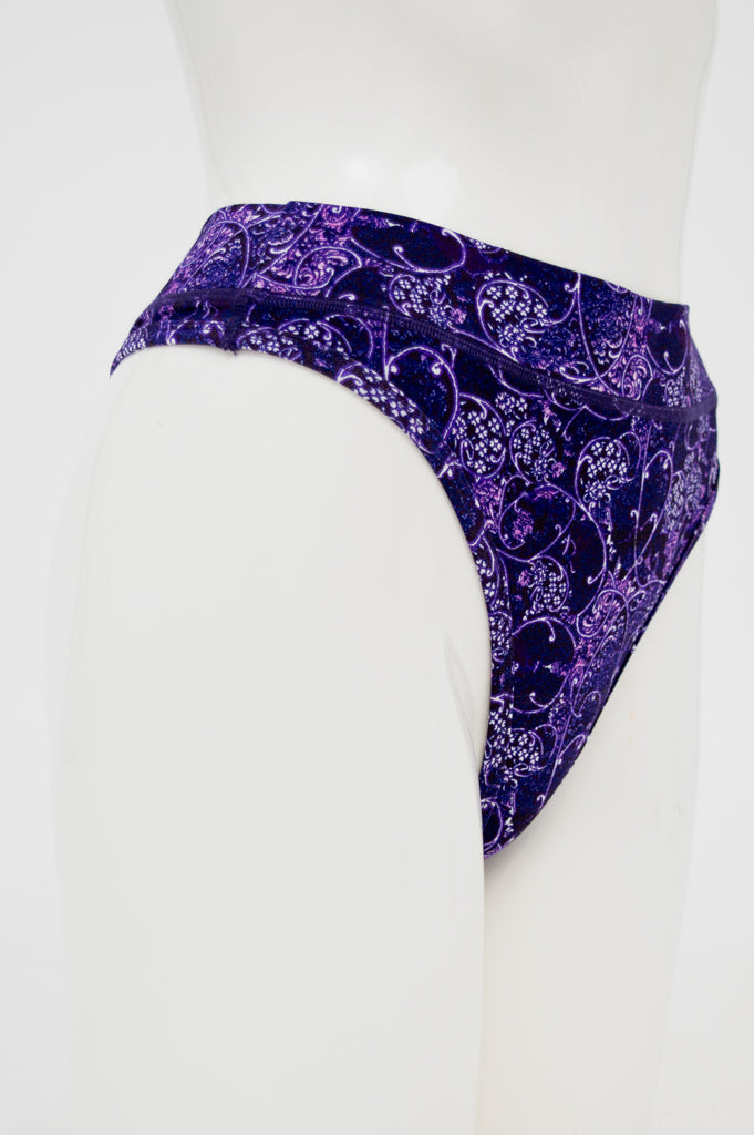 La Thong, Genie, Bamboo - Comfortable and Stylish Women's Underwear for Everyday Wear and Special Occasions
