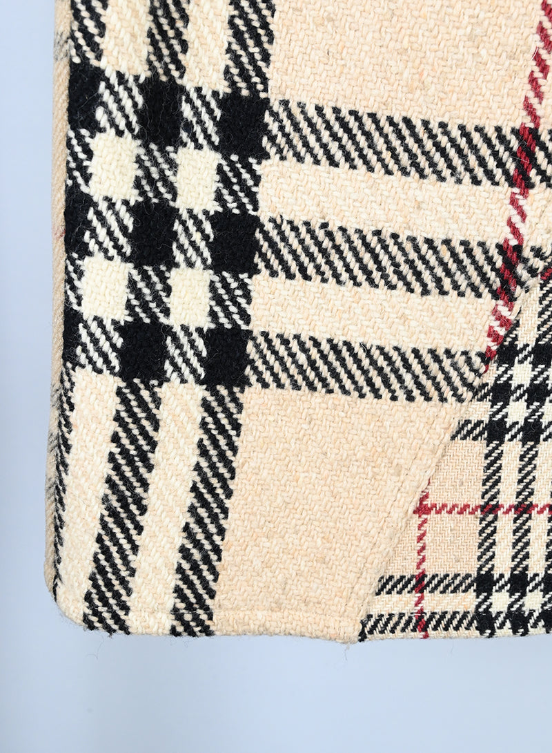 Burberry Check Longuette Skirt Size 42 - Classic Plaid Design for Women | Perfect for Office, Parties & Casual Outfits