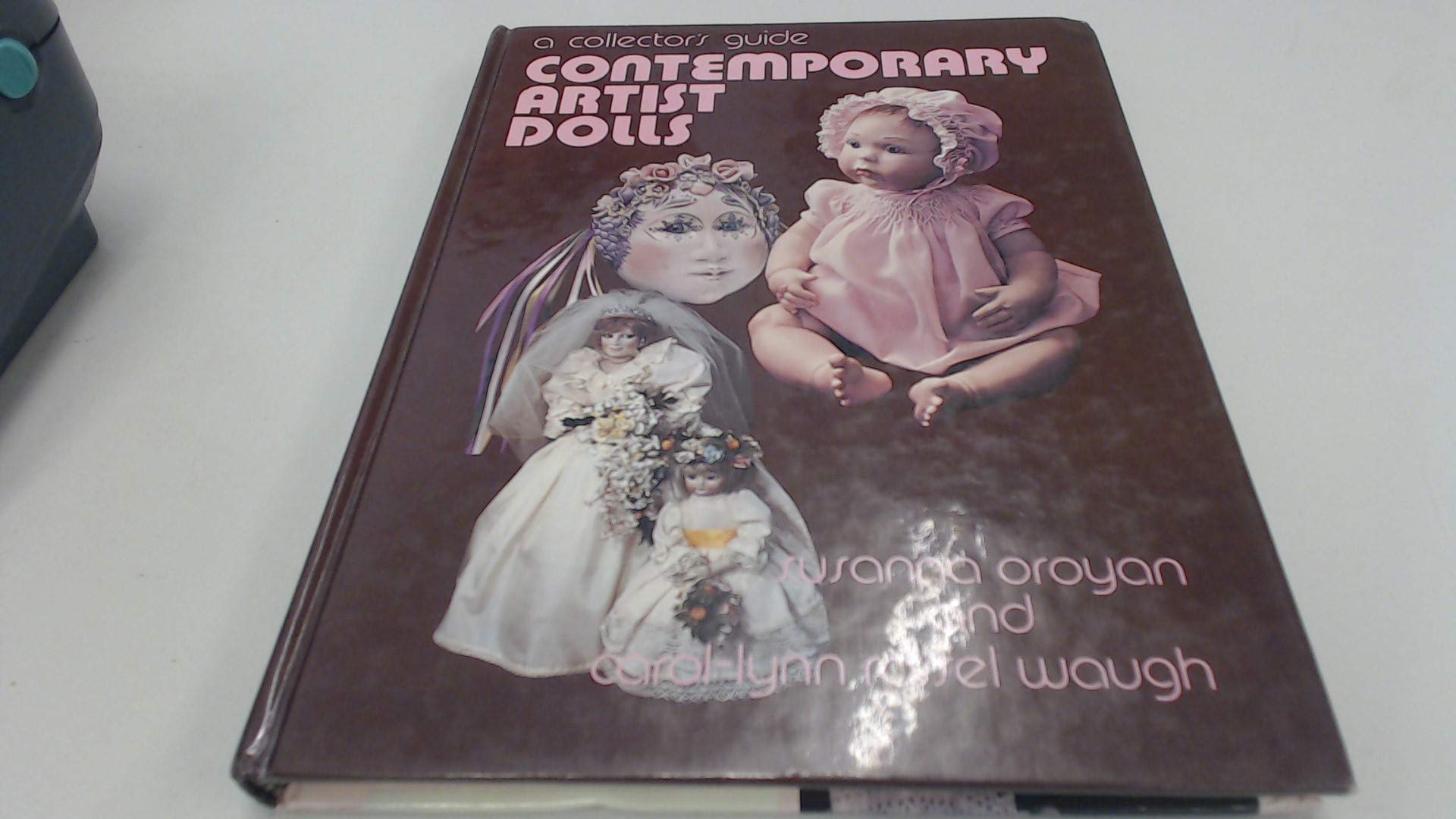 Contemporary Artist Dolls Collector's Guide - Rare & Unique Handcrafted Art Dolls for Display & Investment | Perfect for Home Decor, Gift Giving & Art Collections