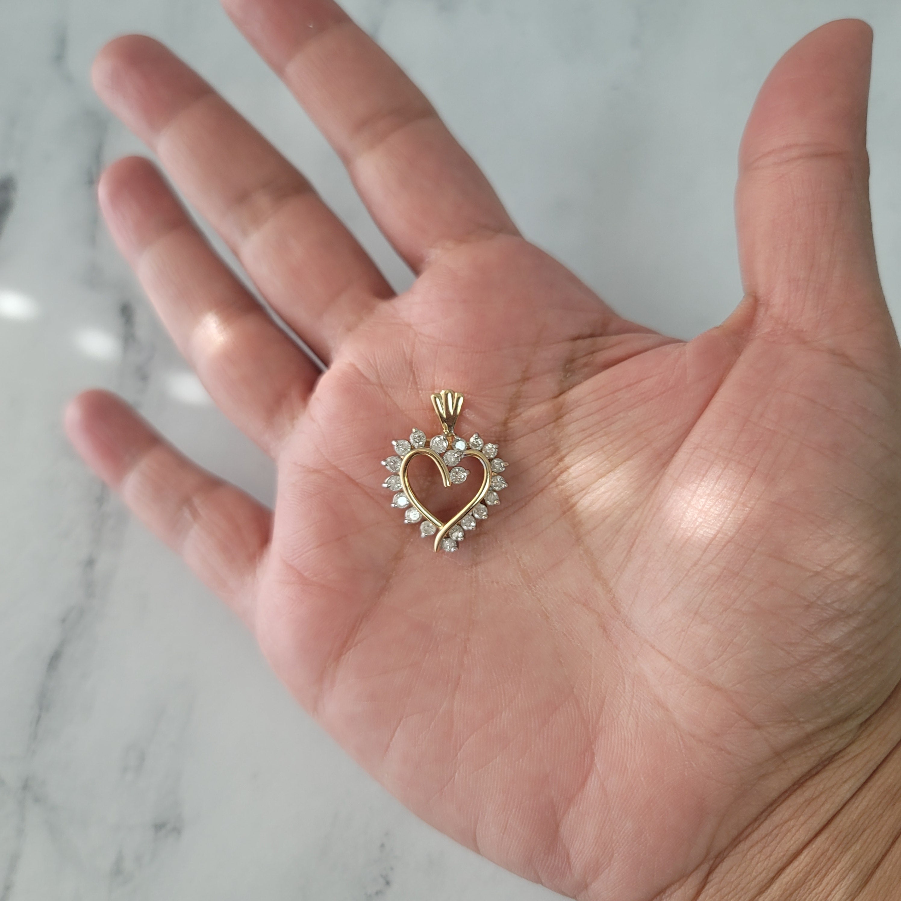 1.33cttw Diamond Heart Pendant Necklace in 14K Yellow Gold - Perfect for Valentine's Day, Anniversary & Romantic Gifts