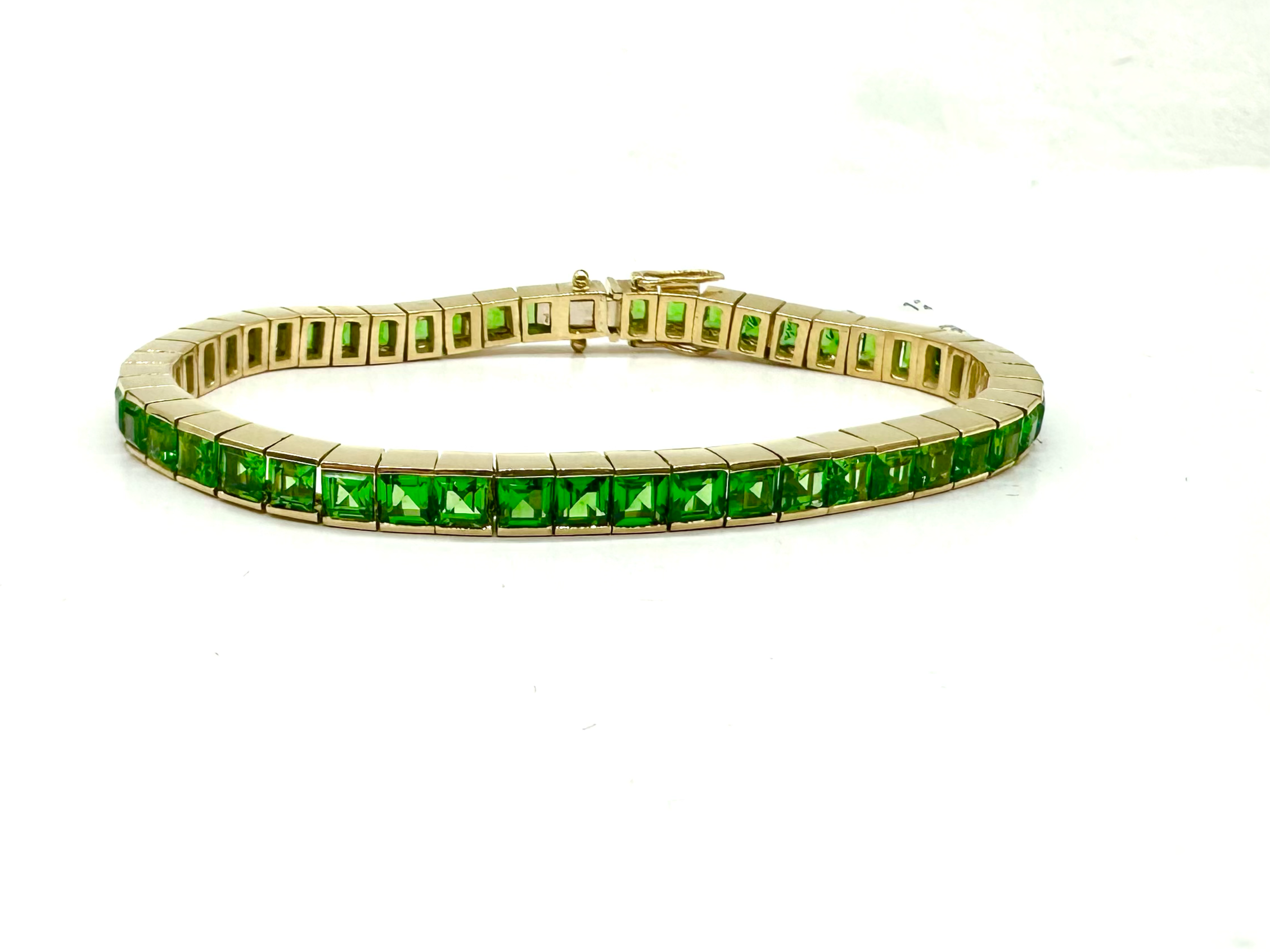 18K Green Tsavorite Gemstone Bracelet for Women - Elegant Handmade Jewelry Gift for Birthday, Anniversary & Special Occasions