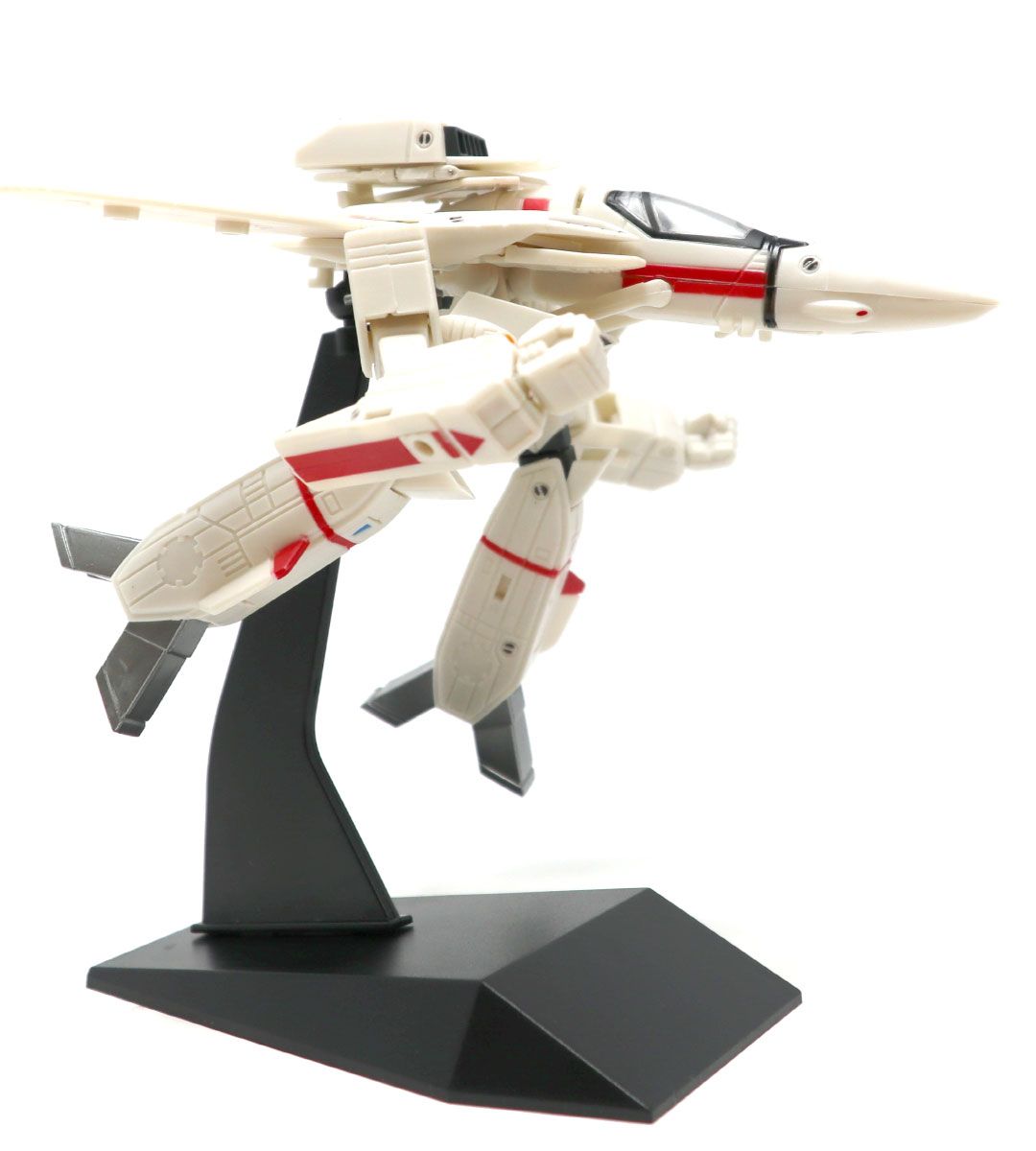 1/100 Scale Rick Hunter's VF-1J Super Veritech Armor Model Kit - Robotech Collectible Figure for Anime Fans - Perfect for Display, Cosplay and Sci-Fi Collections