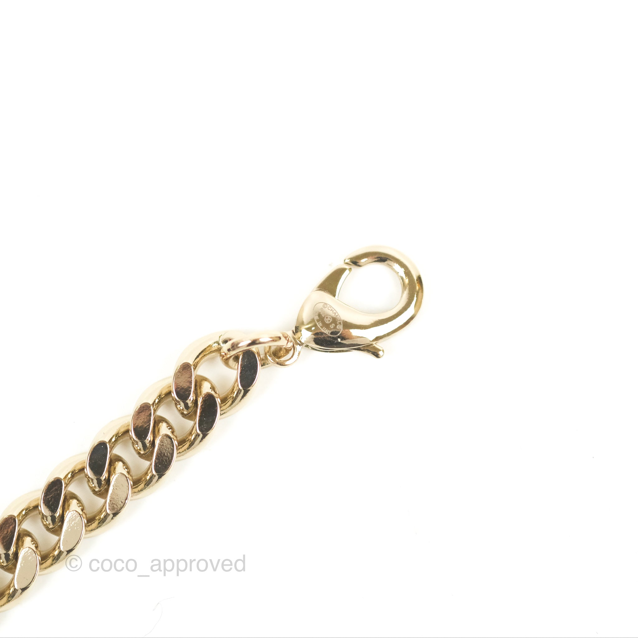 Chanel Chain Pearl CC Choker Necklace in Gold Tone - 22S Collection | Elegant Pearl & Chain Design for Women's Fashion, Party & Evening Wear