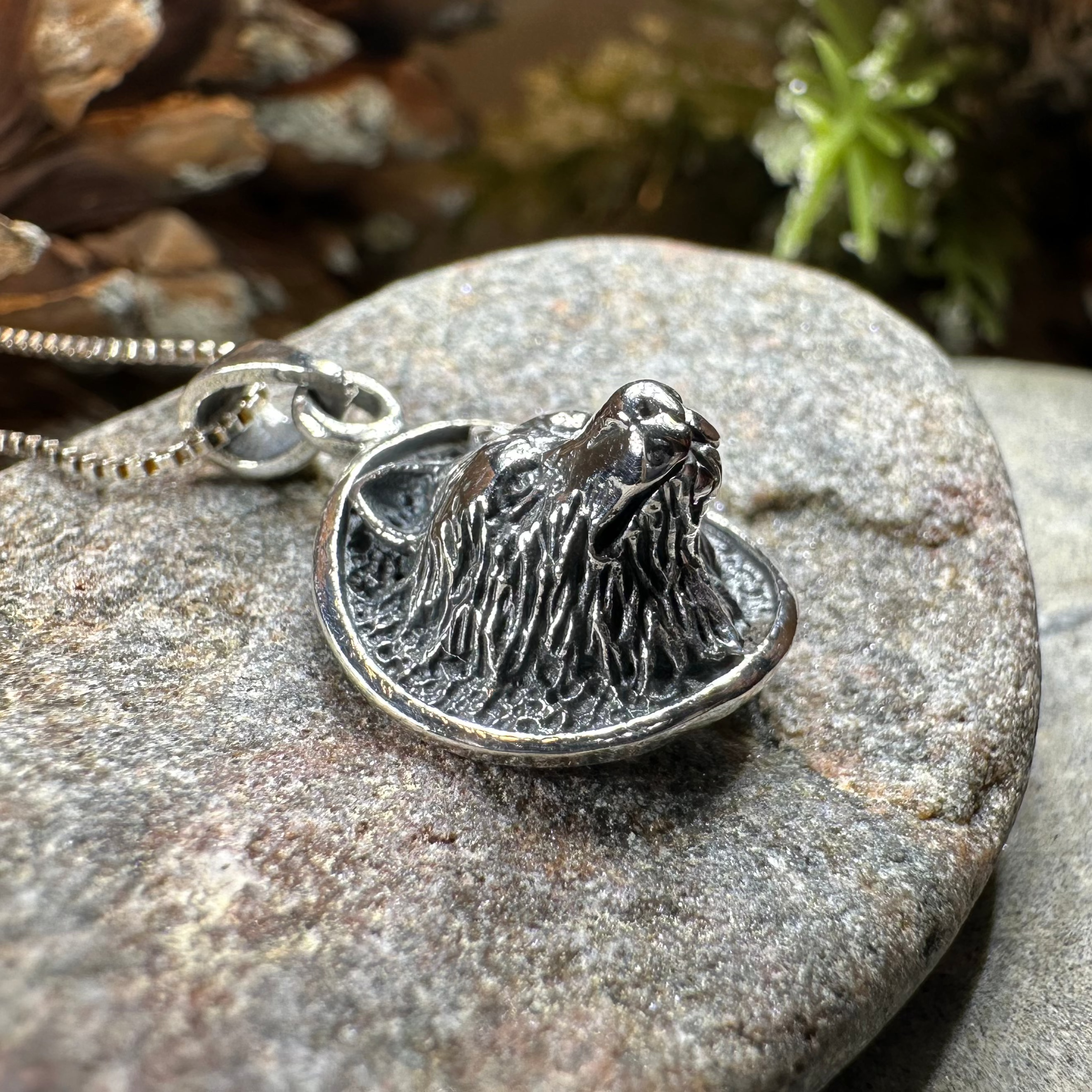3D Wolf Necklace for Men & Women - Sterling Silver Howling Wolf Pendant - Perfect for Gifts, Outdoor Enthusiasts & Nature Lovers
