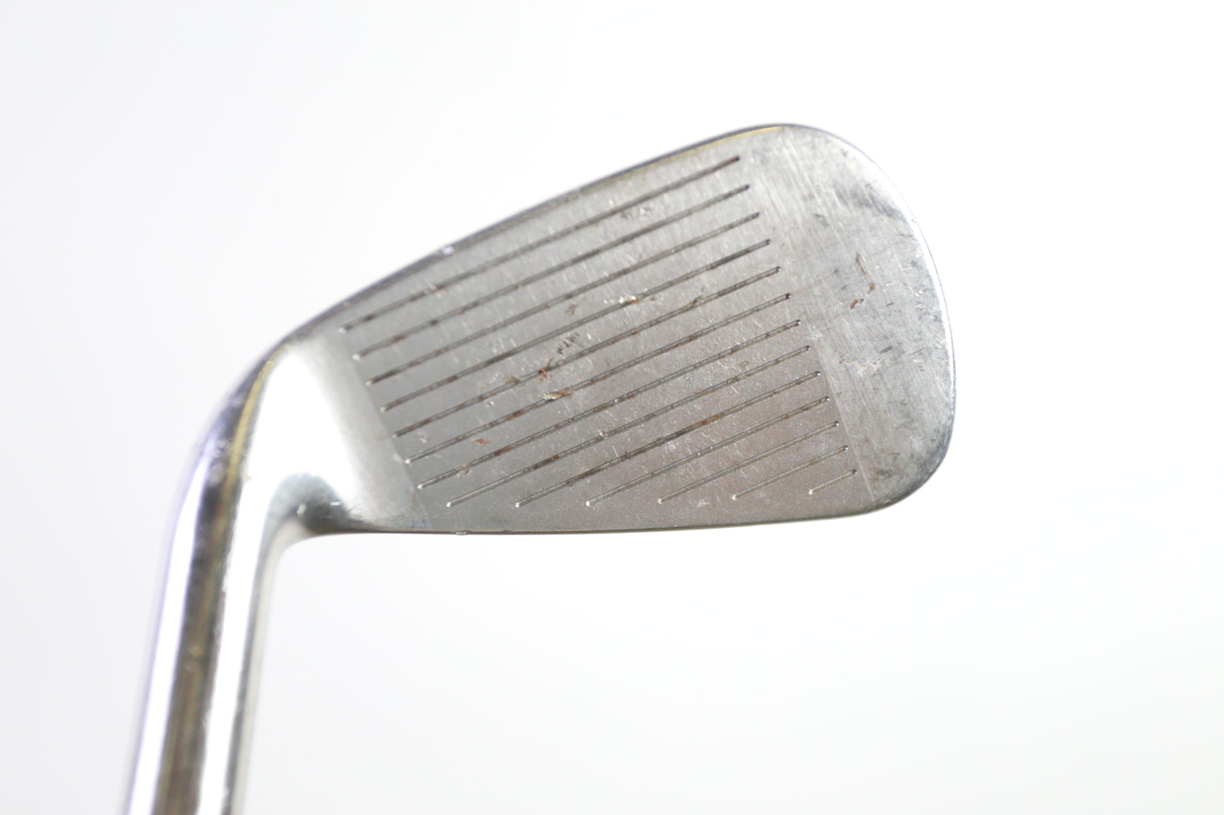 Used Callaway RAZR X Tour 6 Iron Right Hand Stiff Flex Golf Club - Perfect for Practice & Training Sessions