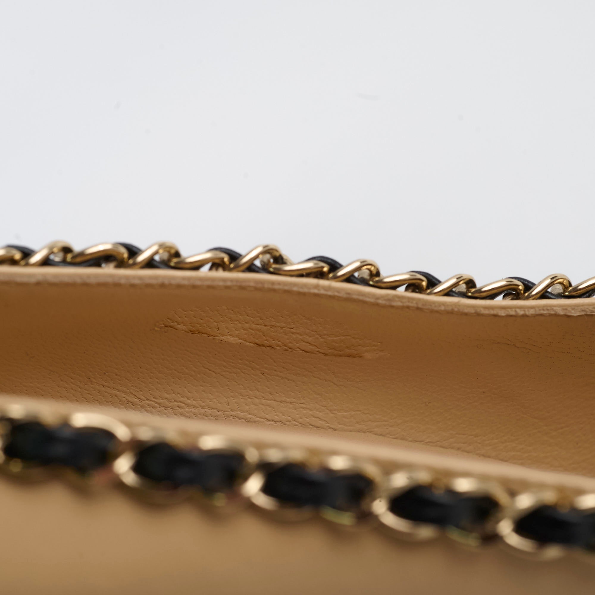 Chanel Beige Chain Cap Toe Pumps Women's Size 35.5 - Elegant Heels for Office, Party & Special Occasions