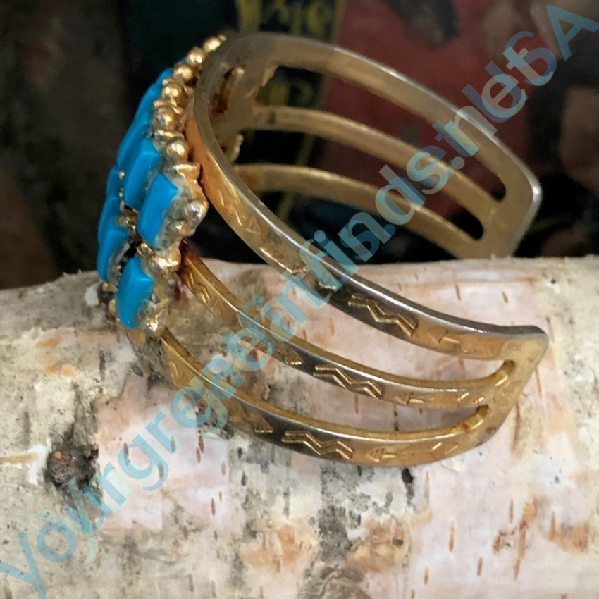 Vintage Gold Tone & Faux Turquoise Beaded Bracelet - Costume Jewelry for Women | Perfect for Boho Fashion, Parties & Special Occasions