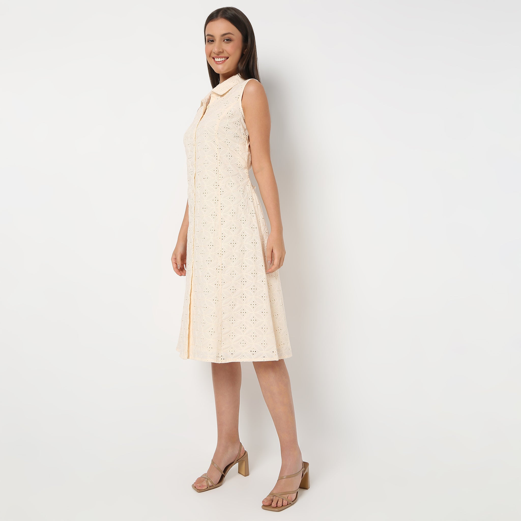 Women's Below Knee Sleeveless Collar Schiffli Flare Fit Dress - Elegant Summer Casual Wear for Beach, Party & Office