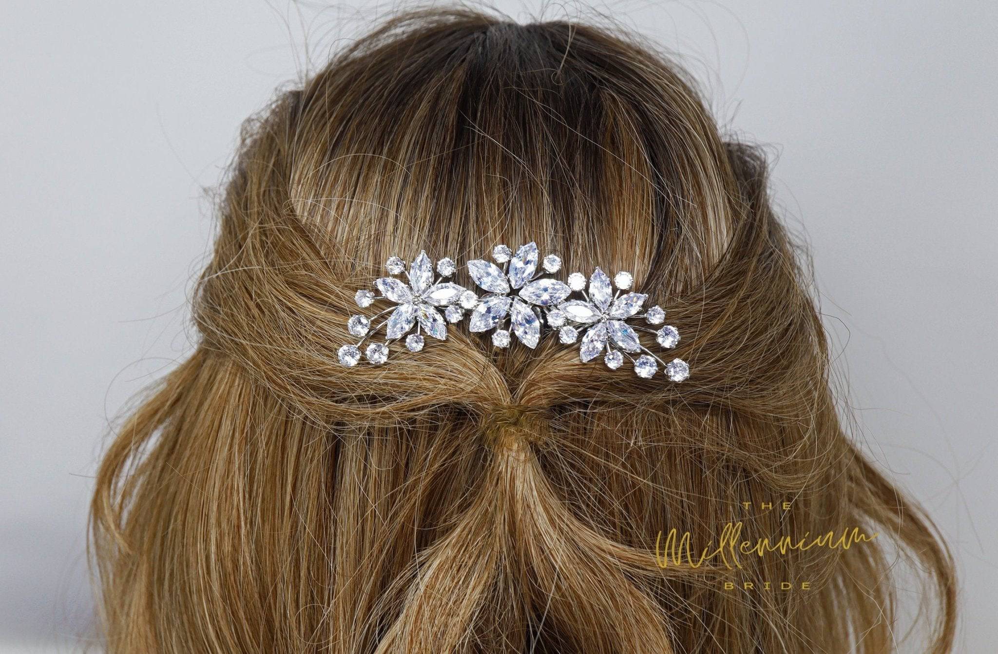 Elegant Cubic Zirconia Diamond Singing Flowers Vine Leaves Bridal Hair Comb - Wedding Hair Accessories for Bride, Bridesmaids & Special Occasions | Perfect for Weddings, Proms & Formal Events