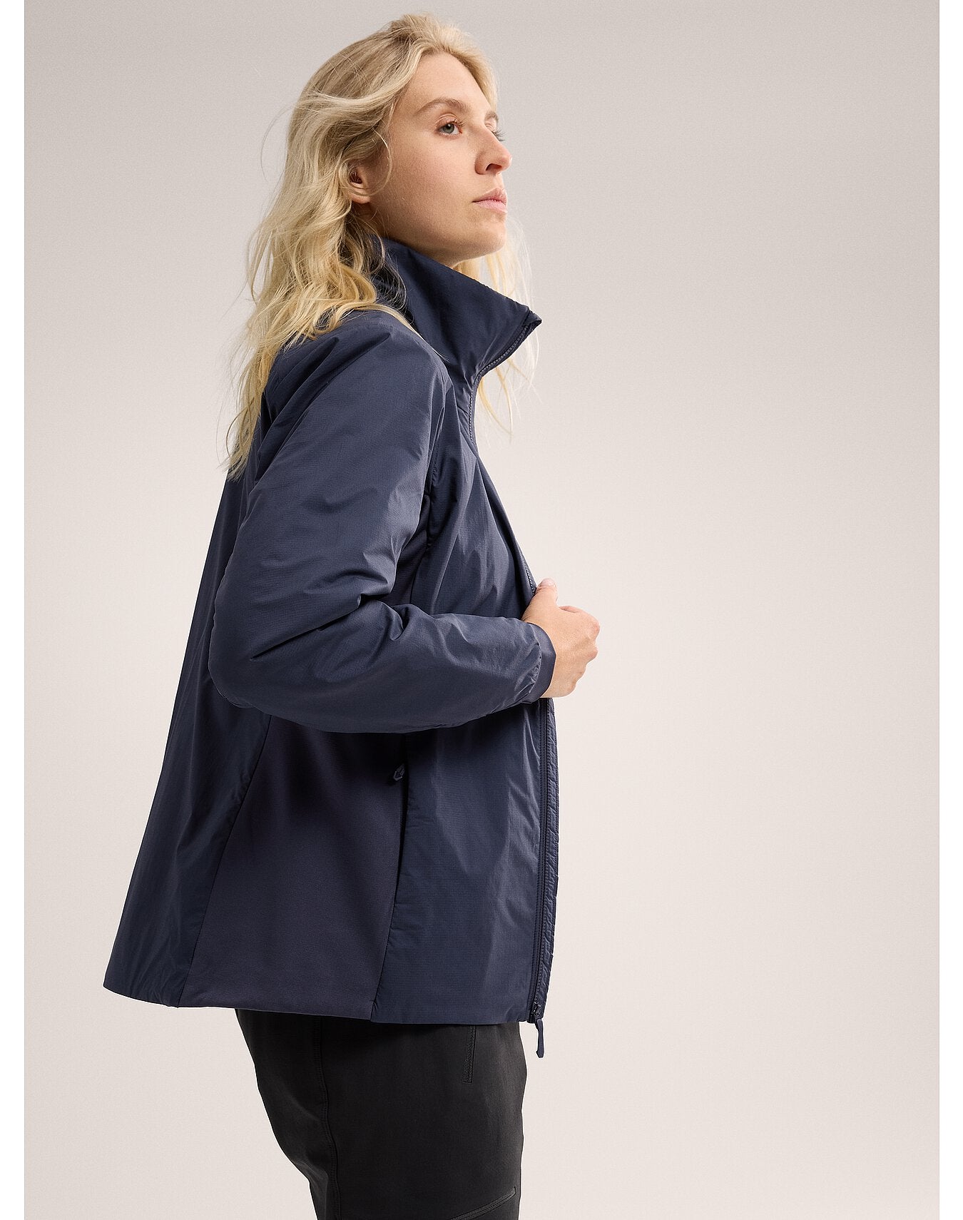 Women's Atom Jacket - Lightweight Waterproof Windbreaker for Hiking & Outdoor Activities | X000006550 | Past Season Collection