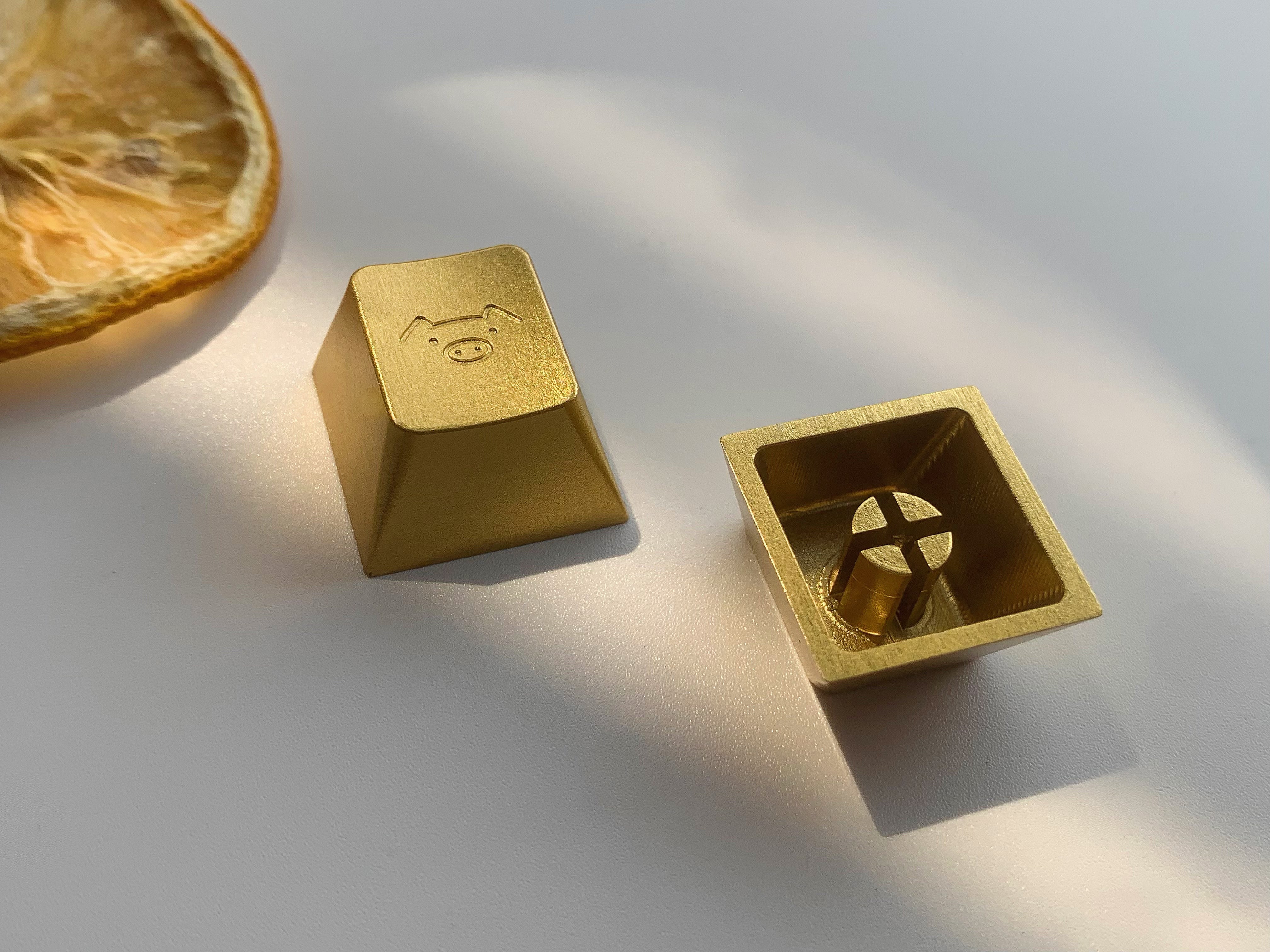 Premium Aluminum Alloy Anodized ESC Keycap - CNC Machined Pig Design for Mechanical Keyboards - Perfect for Gaming, Typing & Custom Keyboard Builds