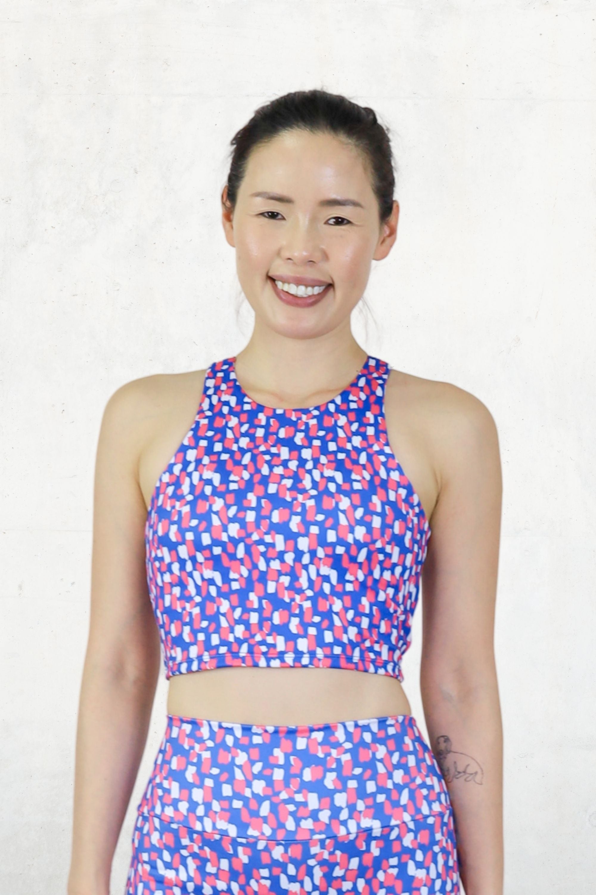 Seoul Longline Sports Top - Breathable & Stylish Workout Shirt for Women | Perfect for Yoga, Running & Gym