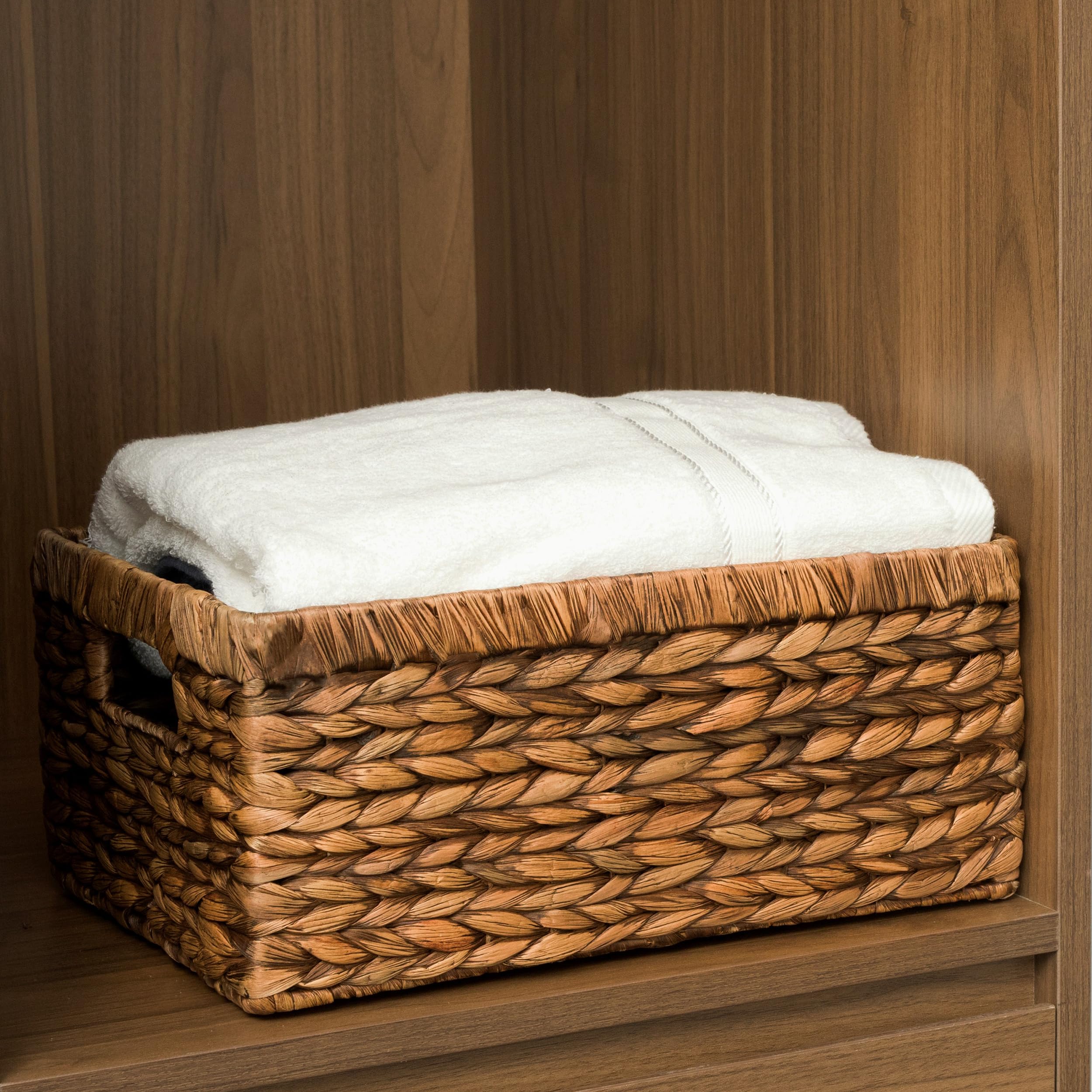 CENBOSS Large Brown Wicker Baskets - 1PC Rattan Storage Baskets for Shelves, Woven Seagrass Organizer | Perfect for Home Decor, Bathroom Storage & Laundry Organization