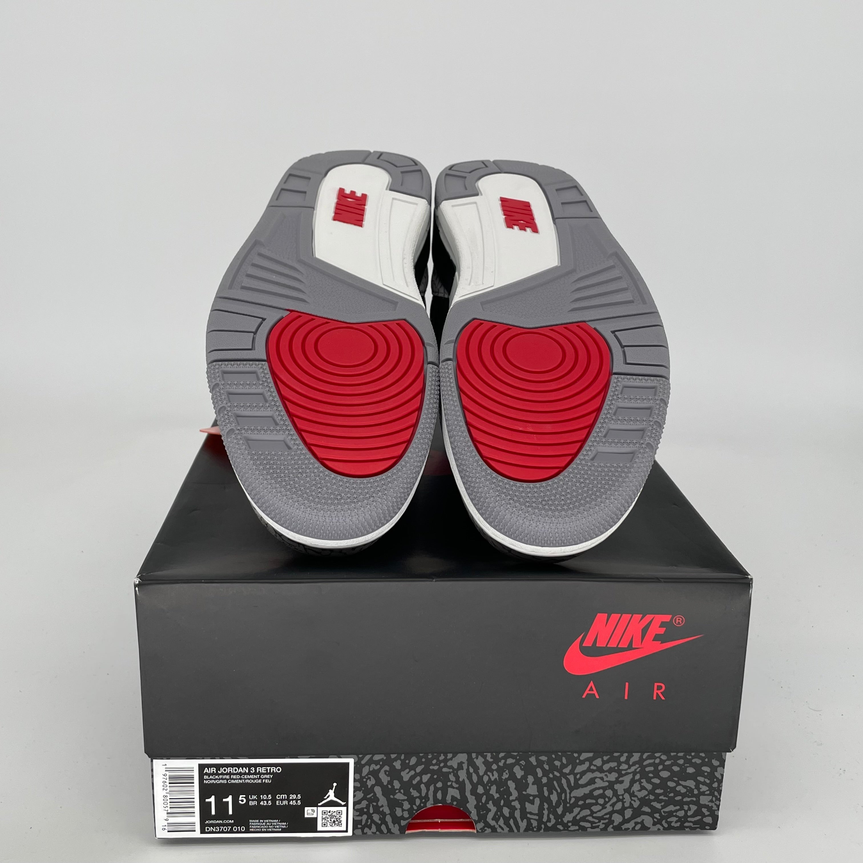 AIR JORDAN 3 Retro Black Cement Men's Basketball Shoes Size 11.5 DN3707-010 - Perfect for Streetwear, Sneaker Collecting & Casual Wear