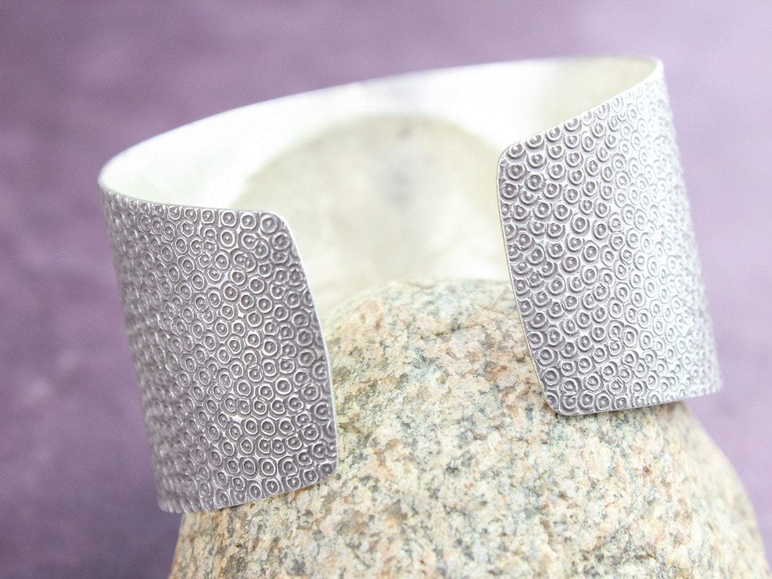 Exquisite Elephant Cuff Bracelet - Handmade Silver Jewelry for Women, Boho Fashion Accessory - Perfect for Festivals, Weddings & Everyday Wear