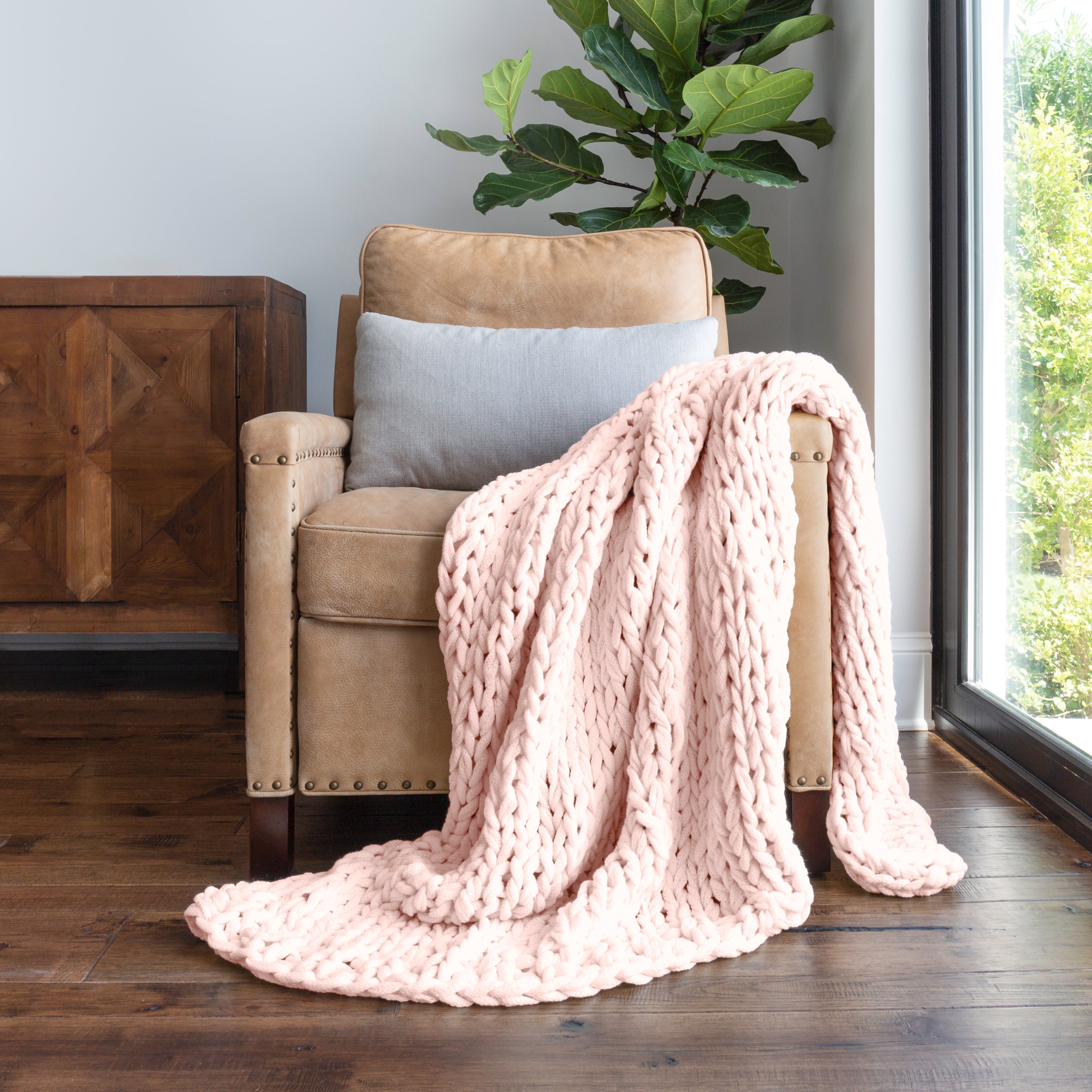 Oversized Chunky Knit Blanket - Soft & Cozy Extra Large Throw Blanket for Couch, Bed & Sofa - Perfect for Winter, Home Decor & Gift