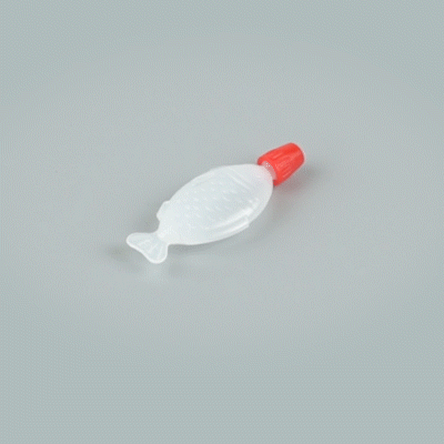 Bento Tek 3mL Clear Plastic Fish Soy Sauce Bottles with Red Cap - 2.25