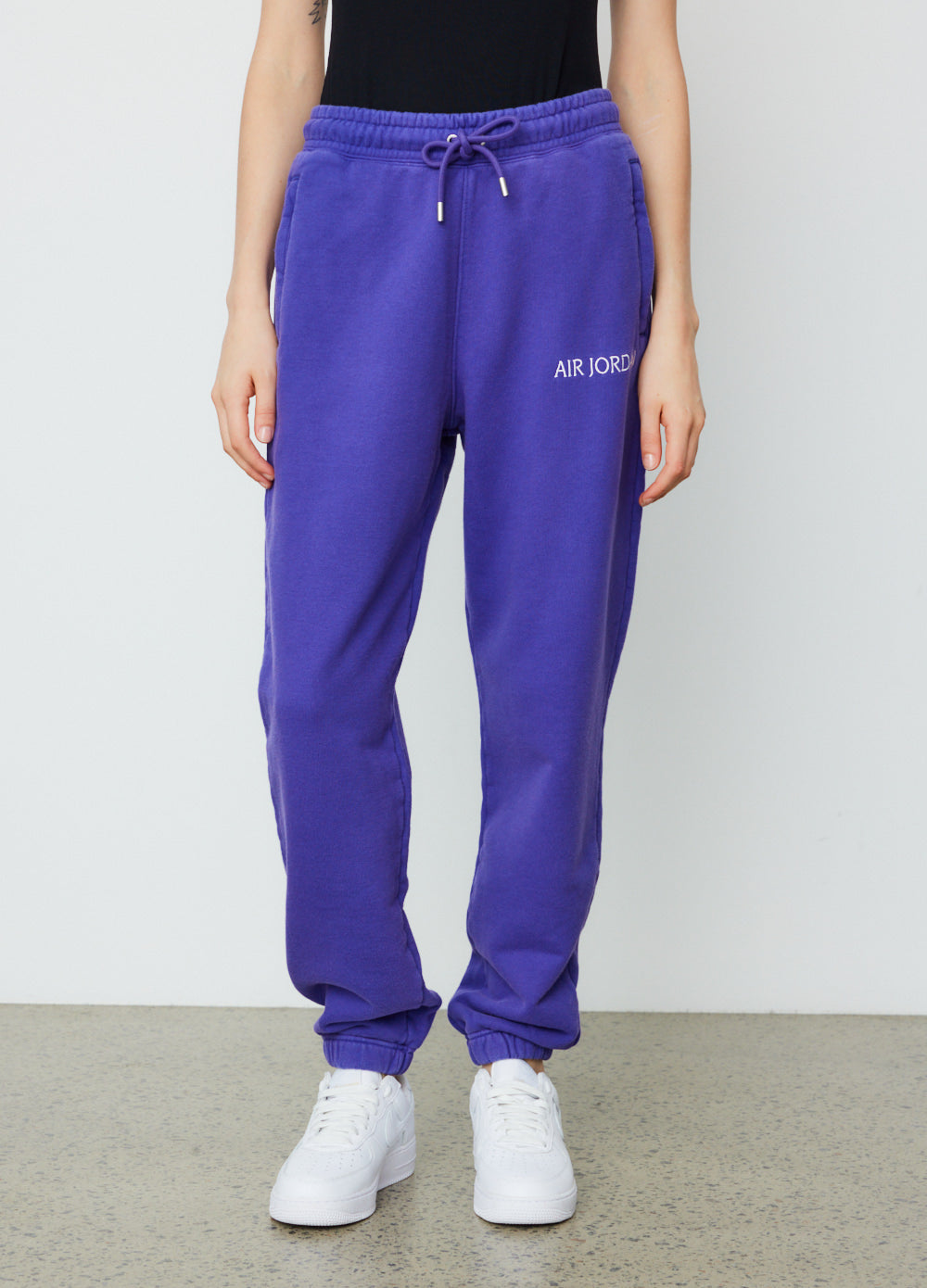 Air Jordan Fleece Pants for Men - Comfortable & Stylish Basketball Joggers - Perfect for Workout, Lounge & Casual Wear
