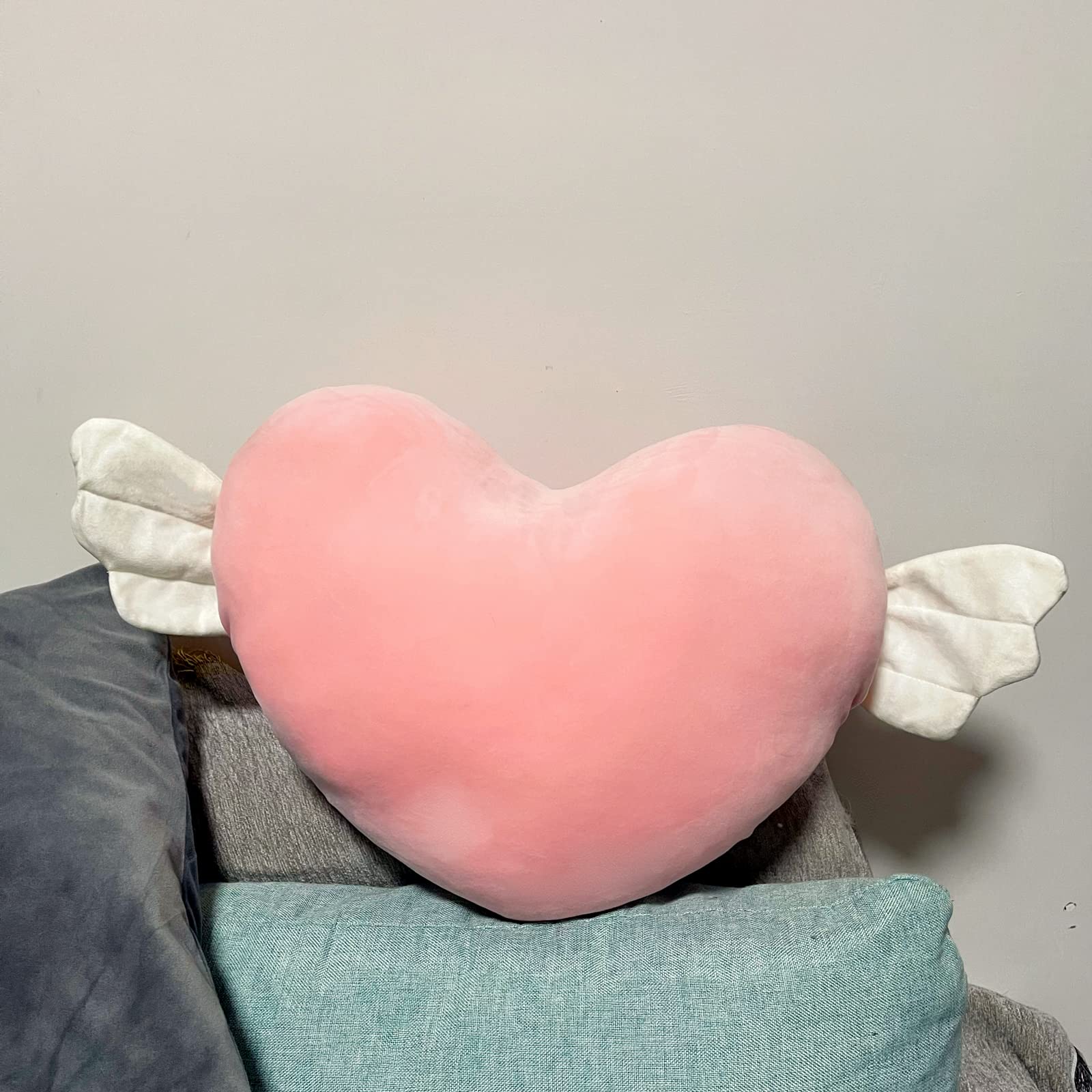 Heart-Shaped Plush Pillow with Angel Wings - Soft Pink Hand Warmer Cushion, Cozy Throw Pillow for Mom - Perfect for Bedroom, Office & Car Decor - Great Birthday Gift (Pink)
