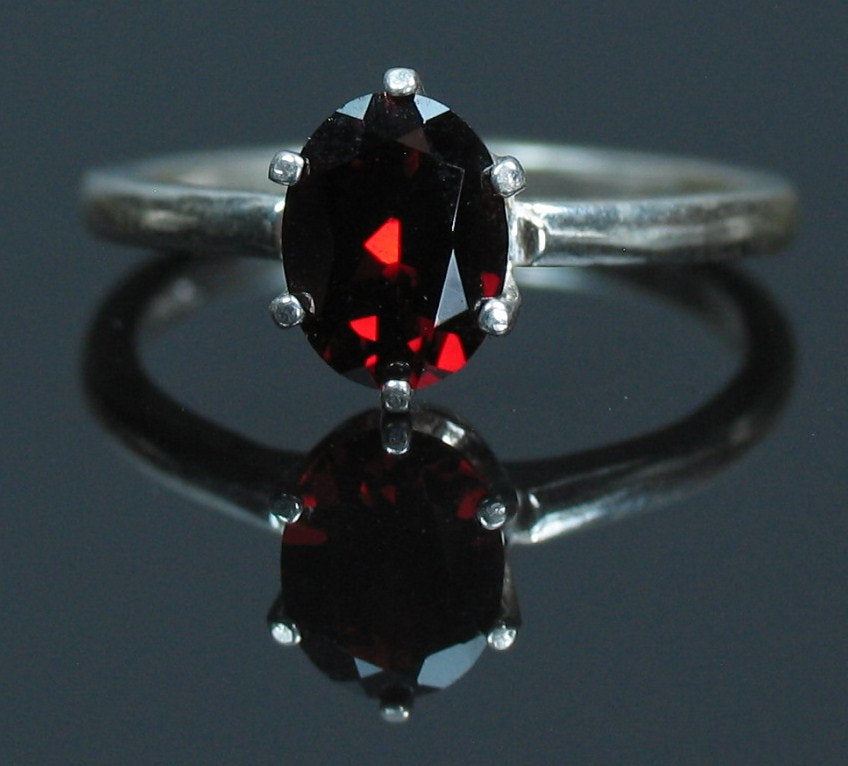 1ct Natural Blood Red Garnet 7x5mm Oval Solitaire Ring in Solid Sterling Silver or 14K White/Yellow Gold - Size 7, VVS Eye Clean - Perfect for Engagement, Anniversary & Special Occasion Gifts
