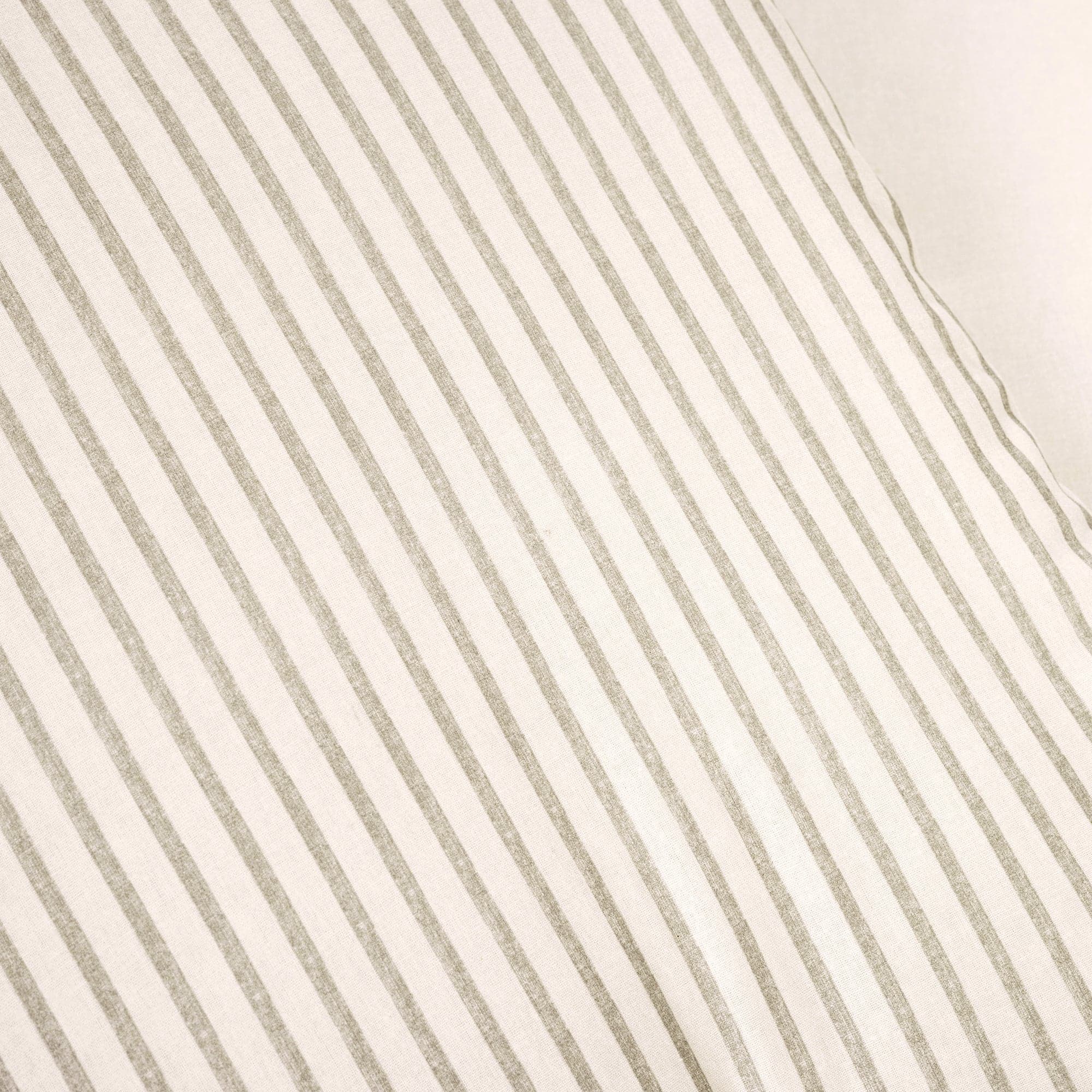 Farmhouse Stripe Reversible Comforter Set - Queen Size, Soft Breathable Cotton Bedding - Perfect for Cozy Bedroom Decor & Guest Room Styling