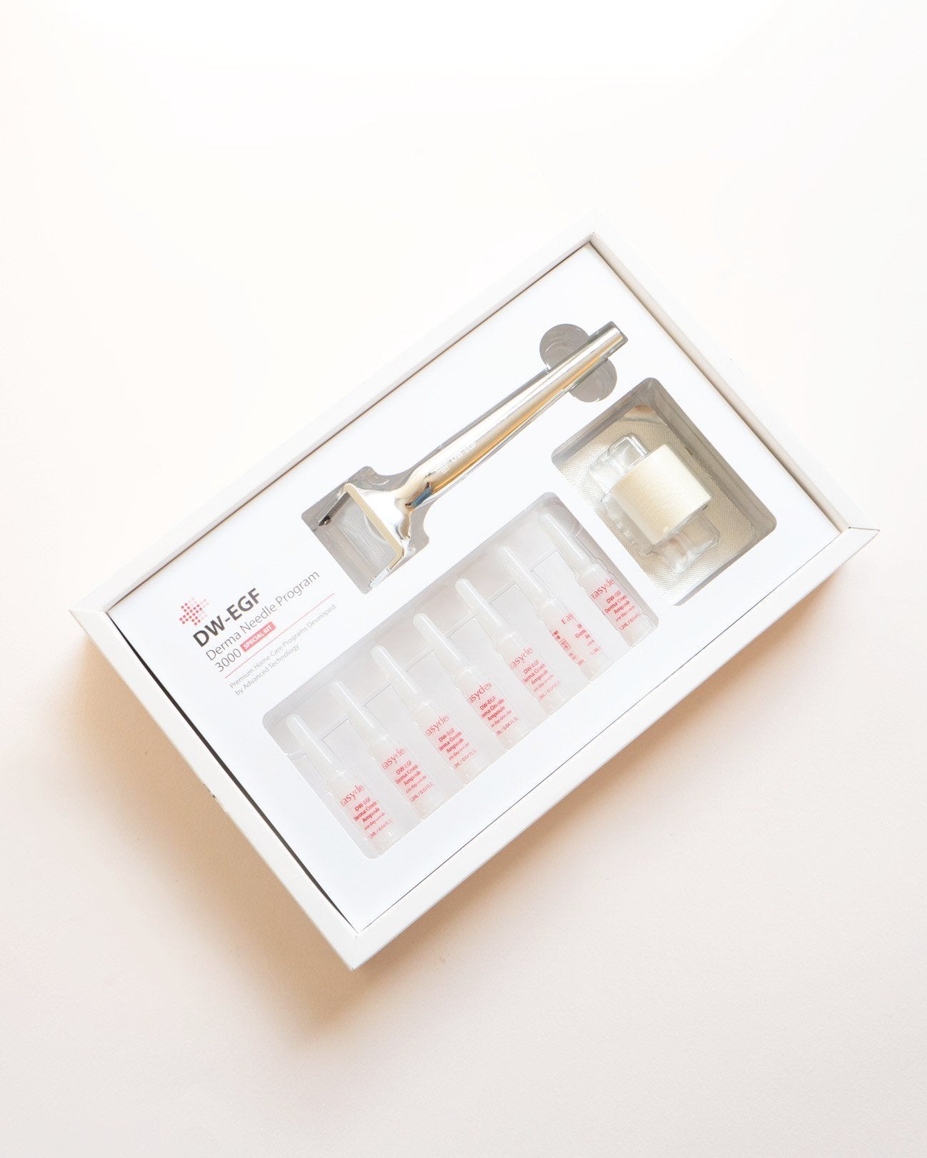 DW EGF Derma Roller Kit for Face - Anti-Aging Microneedle Roller with 540 Titanium Needles, Collagen Booster for Wrinkles & Fine Lines - Perfect for At-Home Skincare Routine & Facial Rejuvenation