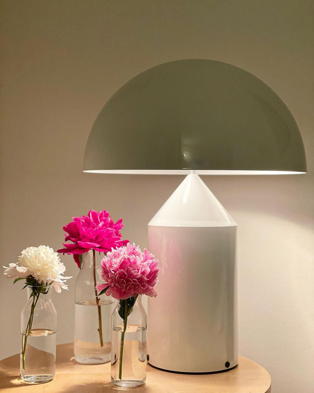 Atollo Modern Metal Table Lamp - Minimalist Design for Living Room, Bedroom & Office - Dimmable LED Desk Light for Home Decor & Workspace Lighting