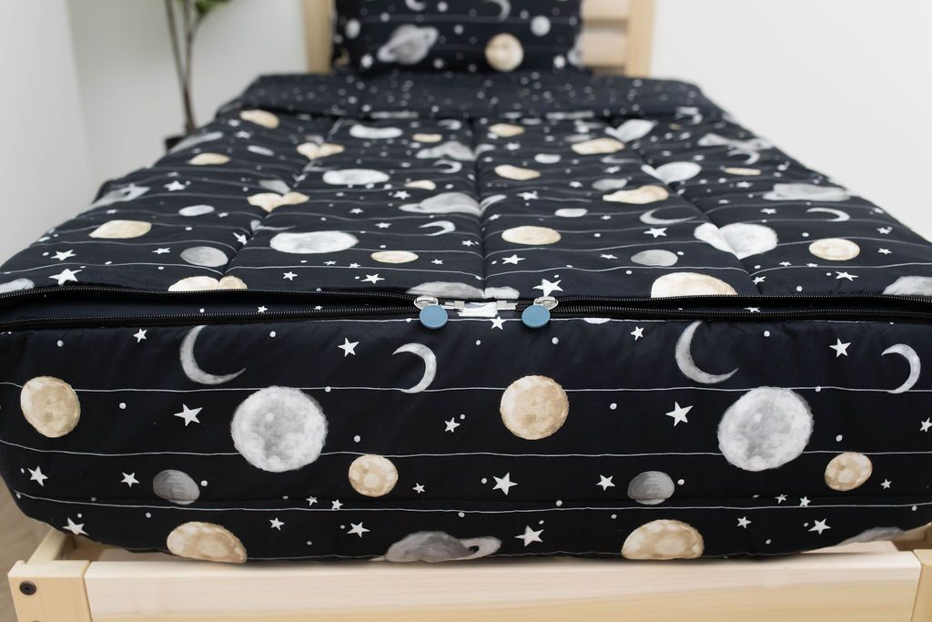 Out Of This World Zipper Bedding Set - Soft & Breathable Comforter Cover with Zipper Closure - Perfect for Kids, Teens & Adults Bedrooms - Cozy Home Decor for All Seasons