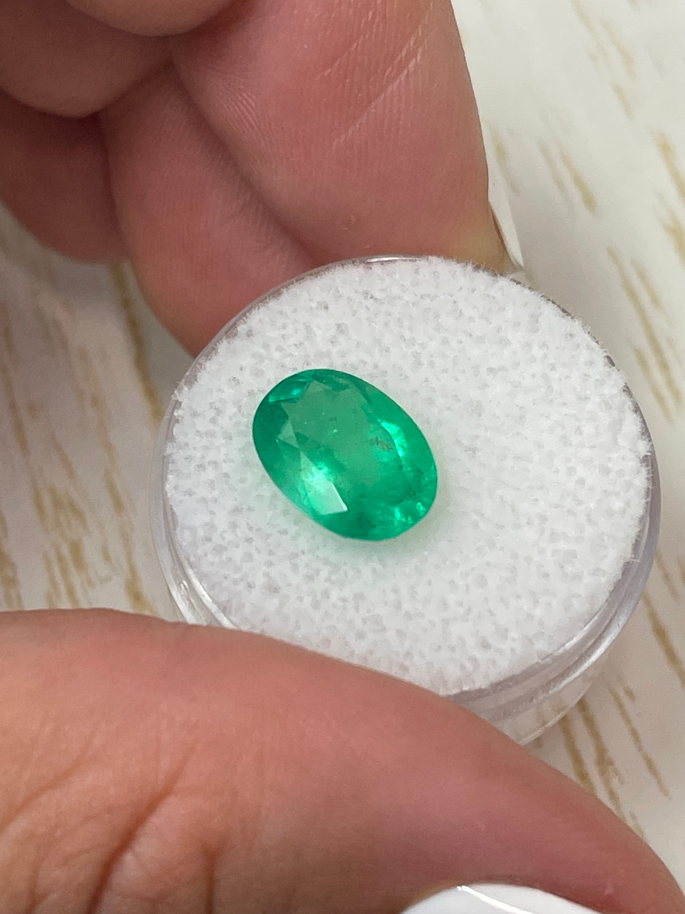 3.32 Carat 12x9mm Neon Green Natural Loose Colombian Emerald Gemstone - Oval Cut for Jewelry Making, Engagement Rings & Luxury Gifts