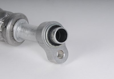 GM Parts 15-34528 A/C Refrigerant Suction Hose - Replacement for GM Vehicles | Perfect for AC System Repairs & Maintenance