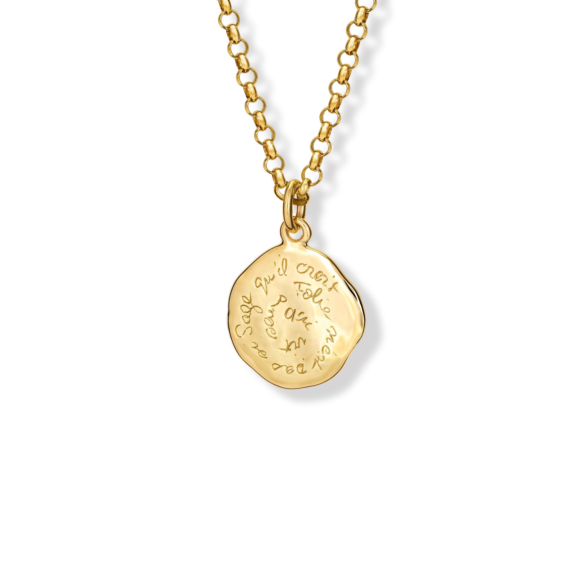 18ct Yellow Gold 'Qui Vit Sans Folie' French Quote Pendant Necklace - Elegant Jewelry Gift for Women, Perfect for Anniversaries & Special Occasions
