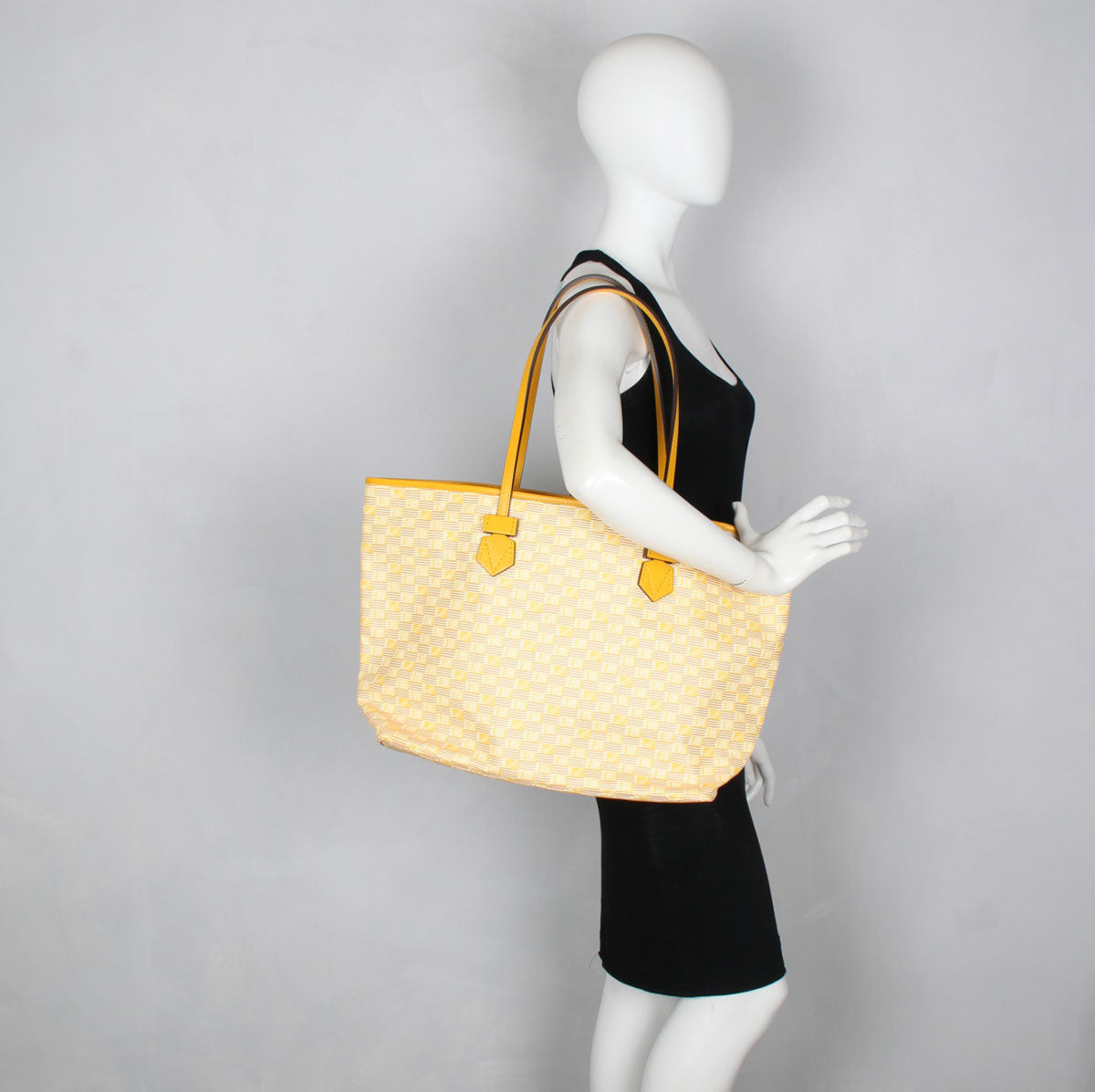 Saint Tropez Zip Tote GM - Premium Yellow Leather Handbag for Women | Fashionable Shoulder Bag for Work, Travel & Daily Use