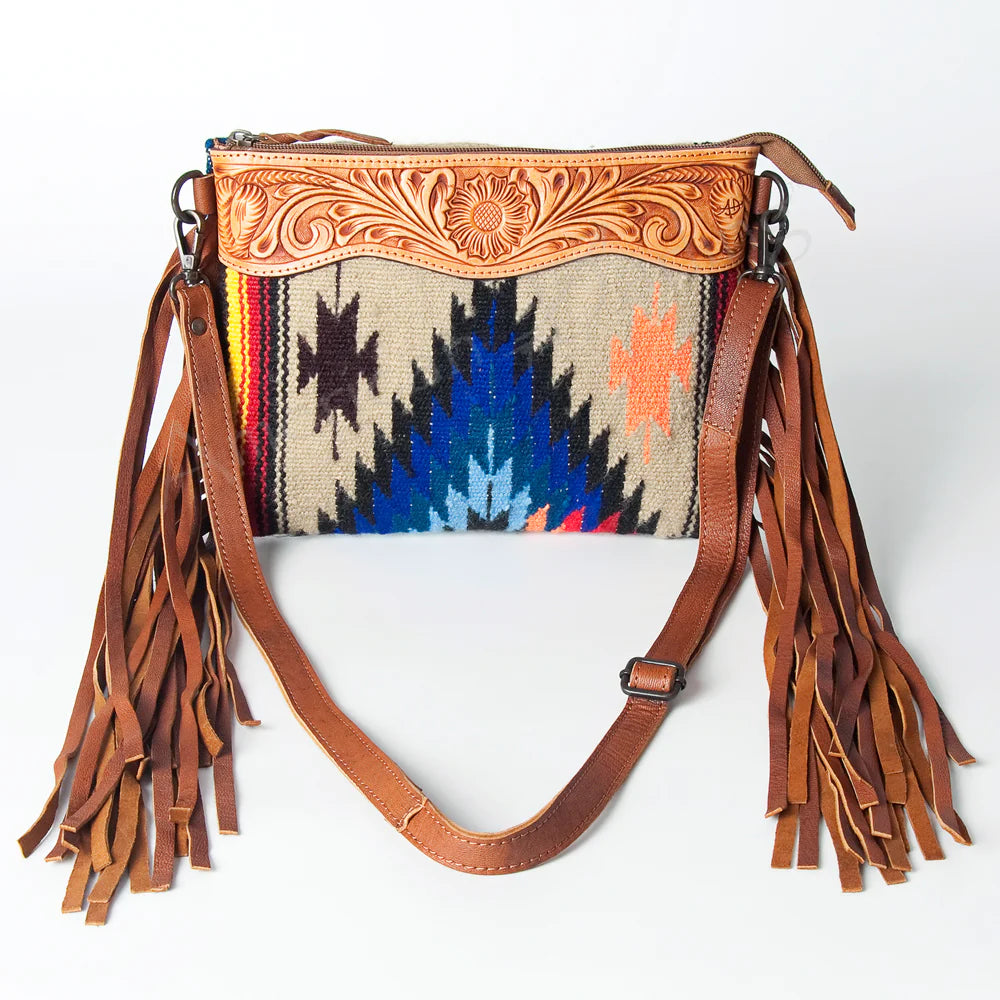 American Darling Conceal Carry Tan Aztec Clutch - Stylish & Secure Crossbody Bag for Women | Perfect for Everyday Use, Travel & Concealed Carry Purposes
