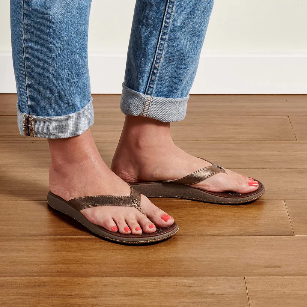 OLUKAI Paniolo Women's Beach Sandals - Distressed Full-Grain Leather Flip Flops with Wet Grip Soles & Compression Molded Footbed - Perfect for Beach, Pool, and Summer Vacation Wear