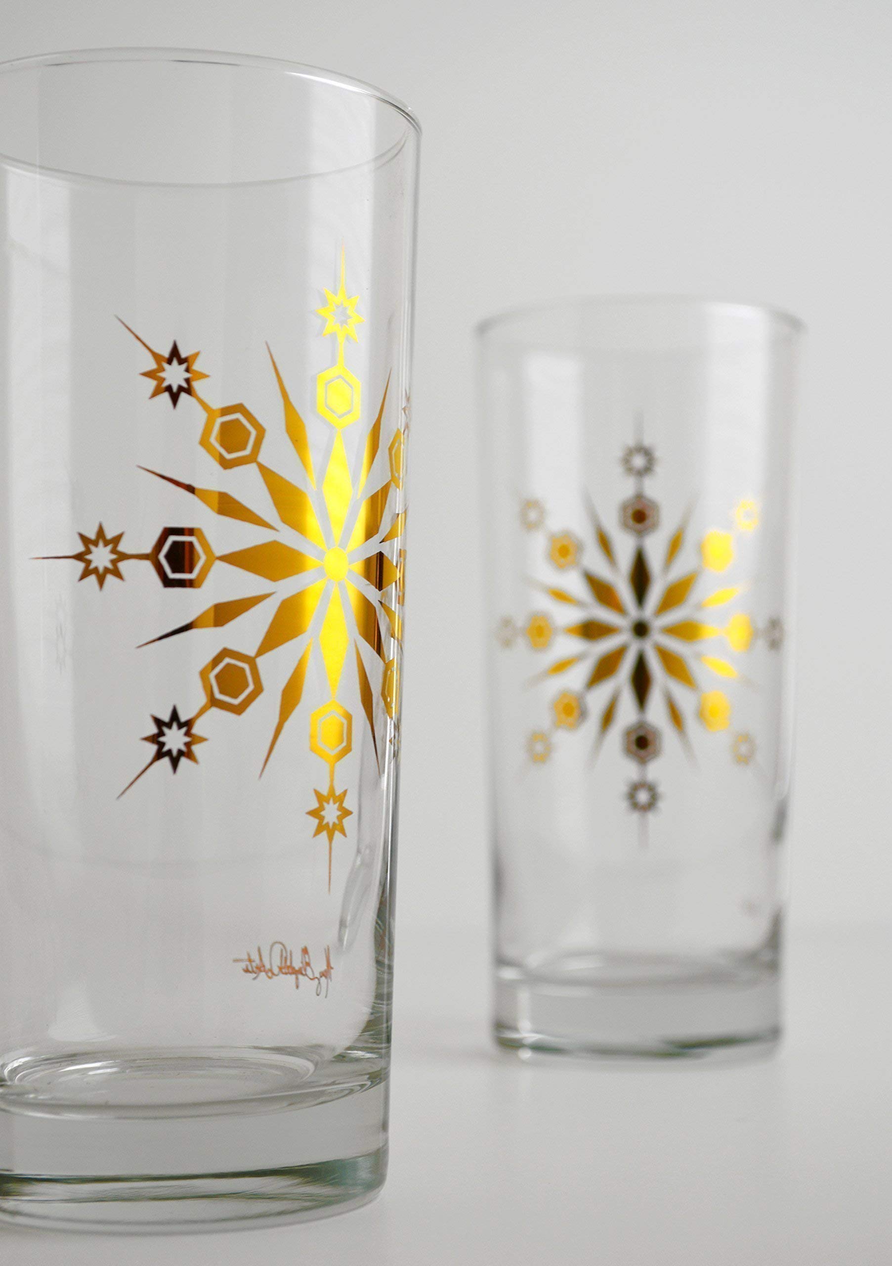 Festive Snowflake Glassware Set of 2 - Metallic Gold Christmas Glasses for Holiday Cocktails, Elegant Highball Drinking Glasses for Christmas Parties, Winter Celebrations & Home Decor