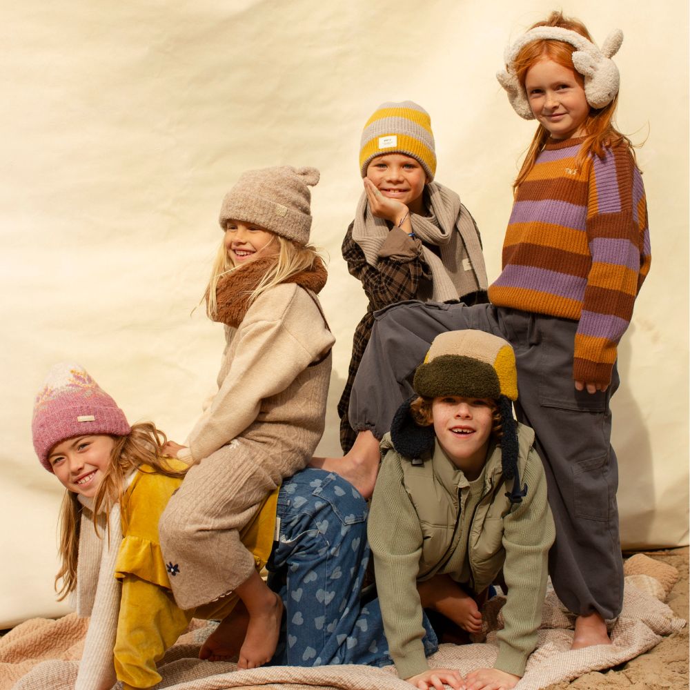 Barts Sprouty Girls Winter Hat - Warm Knit Beanie for Kids - Perfect for Snow Play, Skiing & Outdoor Winter Activities