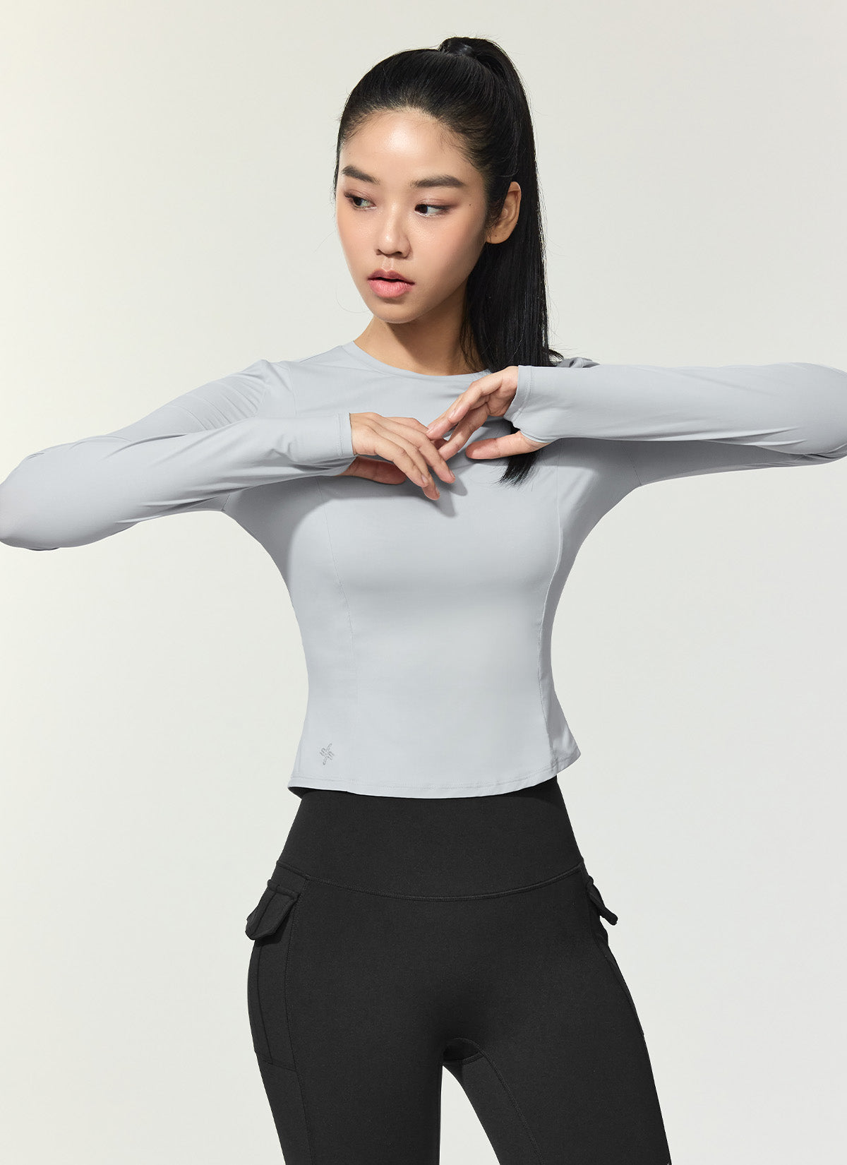 Breathable Cooling Princess Finger Hole Long Sleeve Shirt - Perfect for Yoga, Running & Outdoor Activities