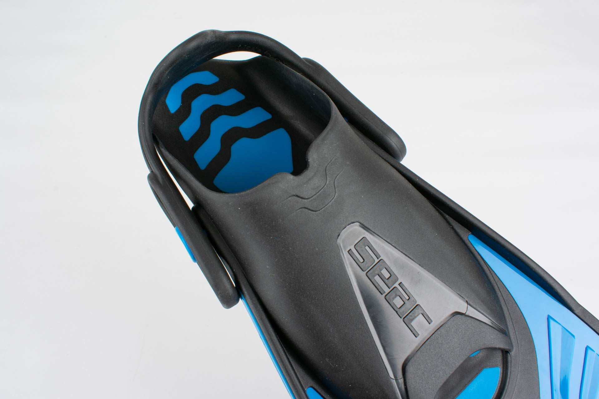 SEAC Vela OH Snorkeling Fins - Adjustable Strap Swim Fins for Snorkeling, Diving & Pool Swimming - Lightweight Comfortable Swim Fins for Adults & Kids - Perfect for Beach, Ocean & Water Sports