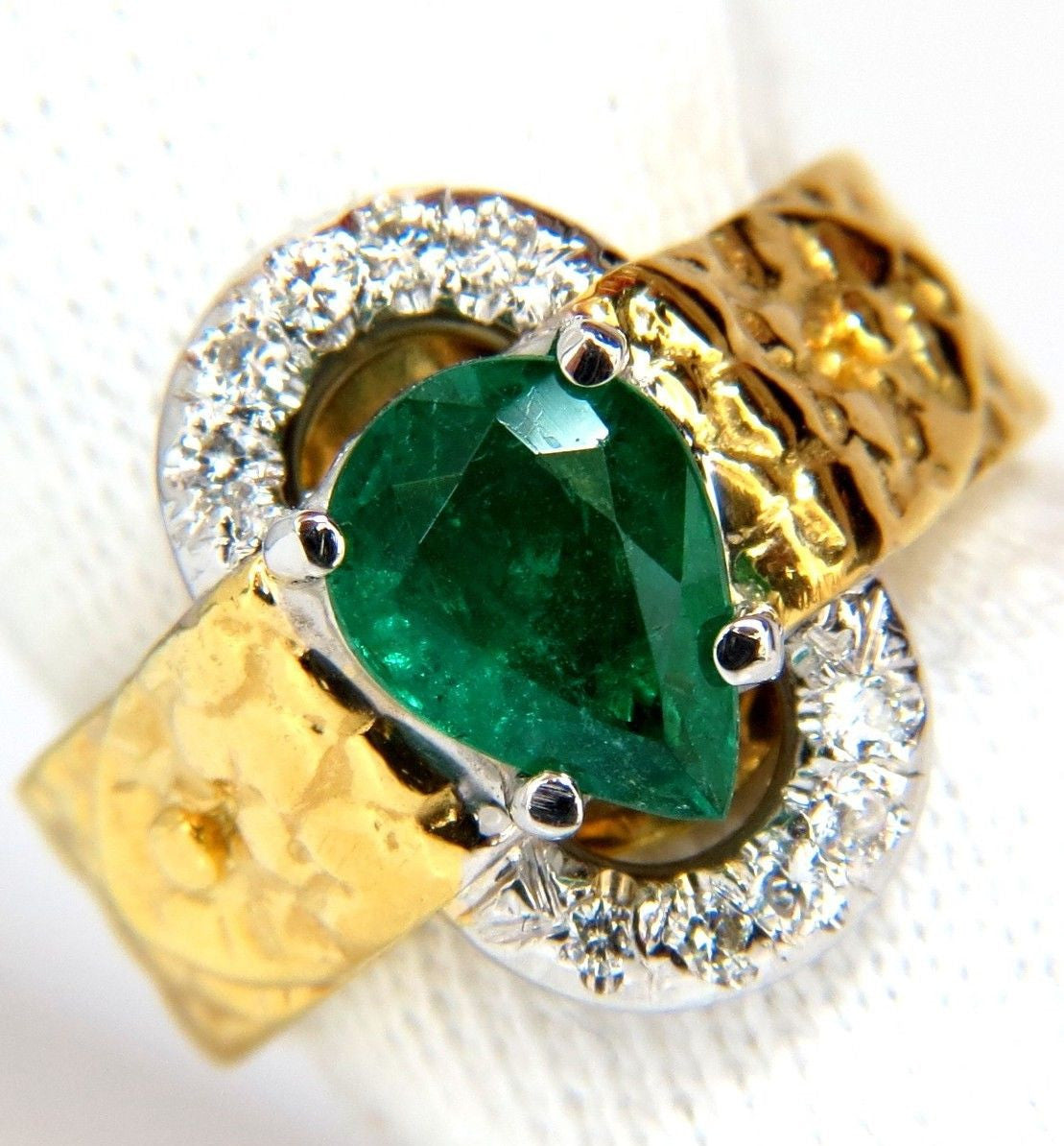 18KT 1.90CT Natural Emerald Diamond Ring - Vintage Scaling Pattern Clip Over Design for Engagement, Anniversary & Special Occasions