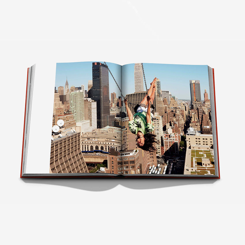 Assouline New York Coffee Table Book - Luxury Hardcover Photography Book of NYC Landmarks & Lifestyle - Perfect for Home Decor, Gifts & Travel Inspiration