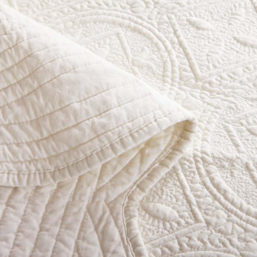Luxury Calla Angel Sage Garden Pure Cotton Matelasse Quilt King Size Ivory - Elegant Bedding for Master Bedroom, Guest Room & Hotel Decor