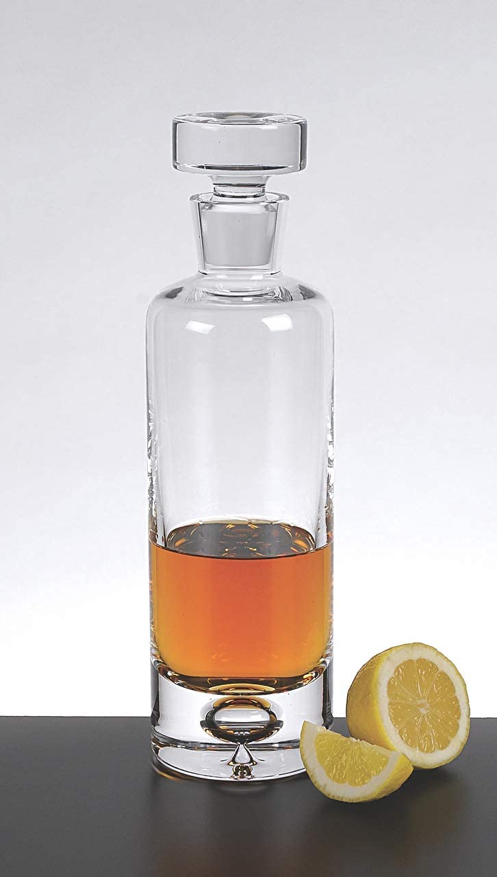 Premium 28 oz Lead-Free Crystal Whiskey Decanter with Stopper - Handcrafted European Barware for Scotch, Bourbon & Liquor - Elegant Home Bar & Gift for Whiskey Lovers